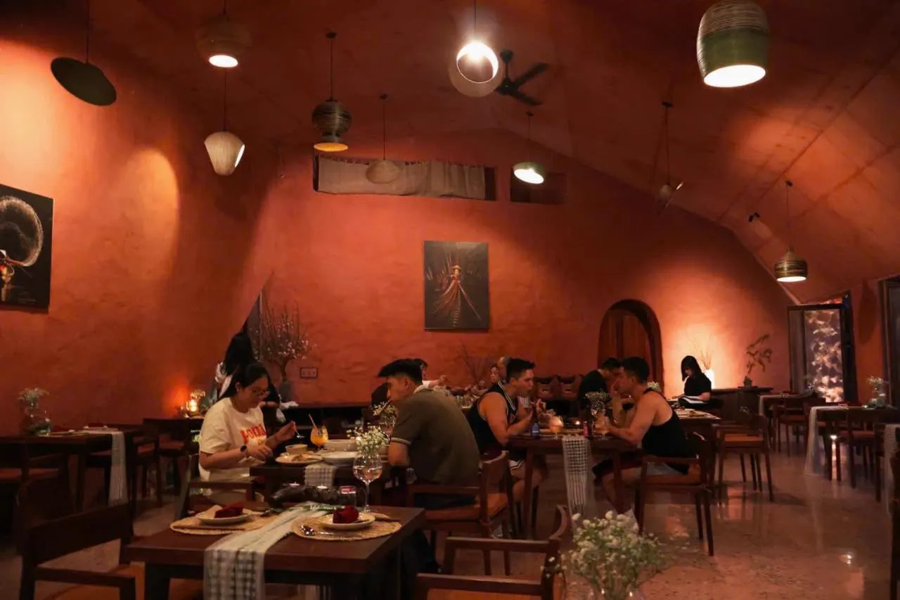 Restaurant/places to eat in Mekong Silt Ecolodge - Pool & Half-Board Included