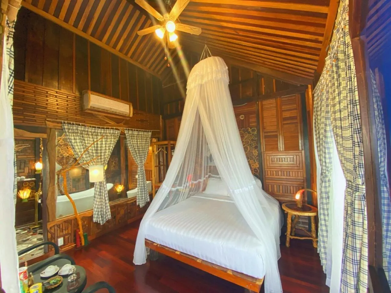 Bed in MEKONG SILT ECOLODGE