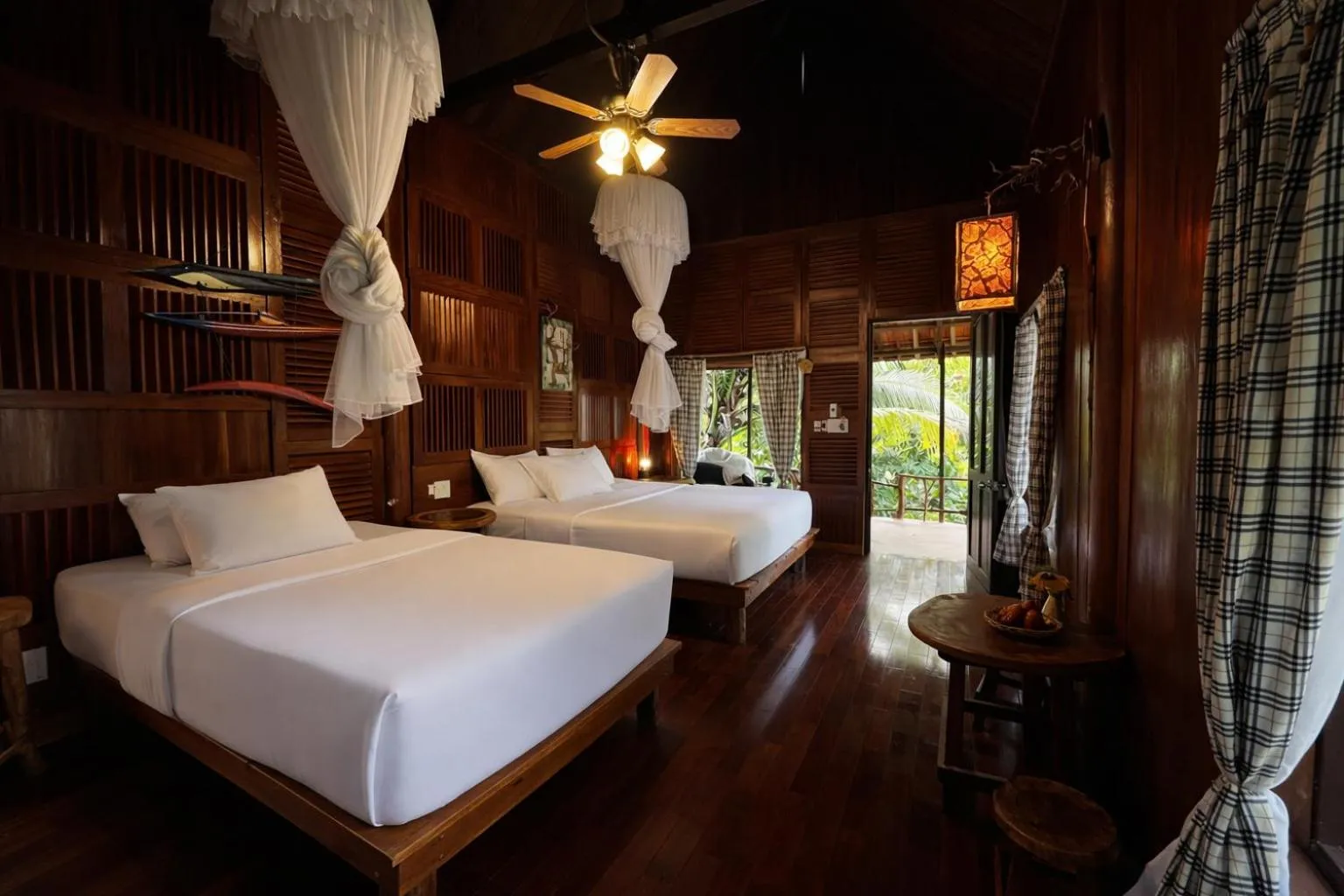 Bed in Mekong Silt Ecolodge - Pool & Half-Board Included