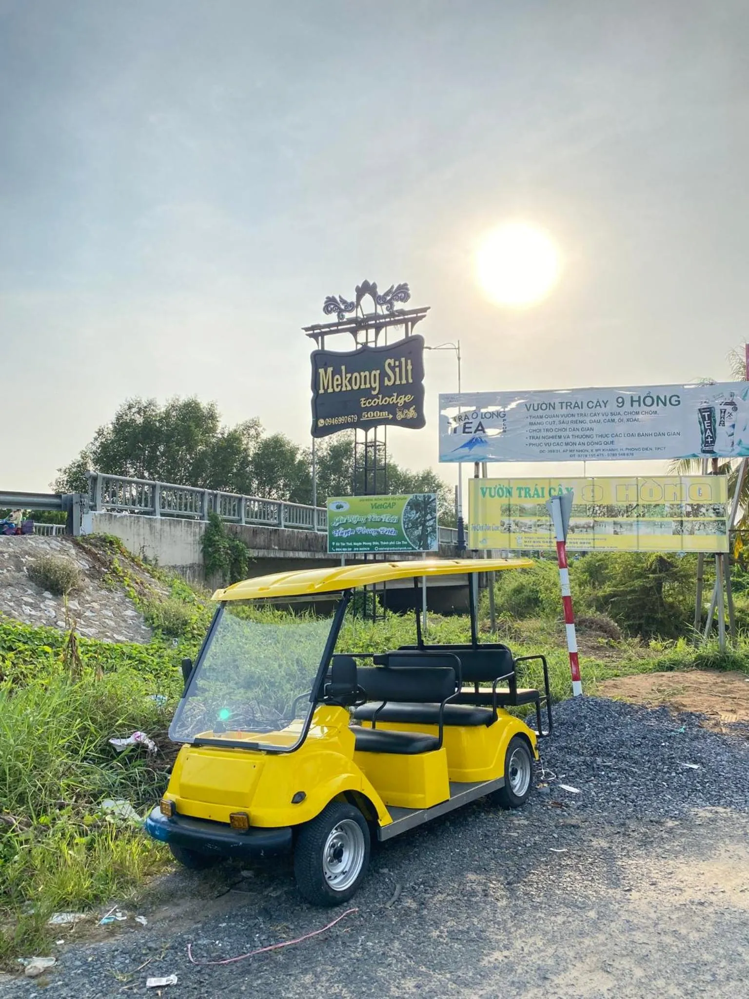 MEKONG SILT ECOLODGE