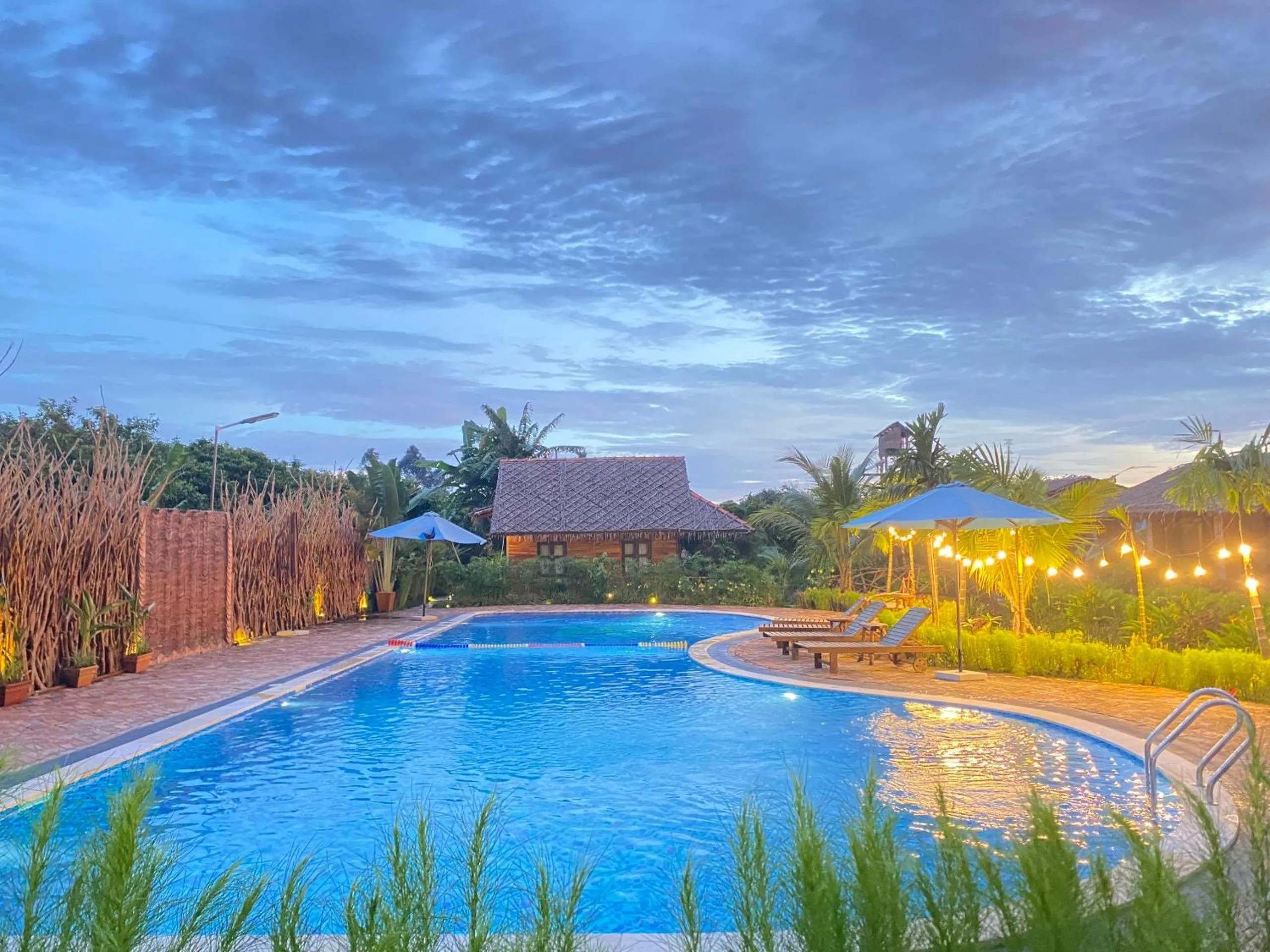 MEKONG SILT ECOLODGE