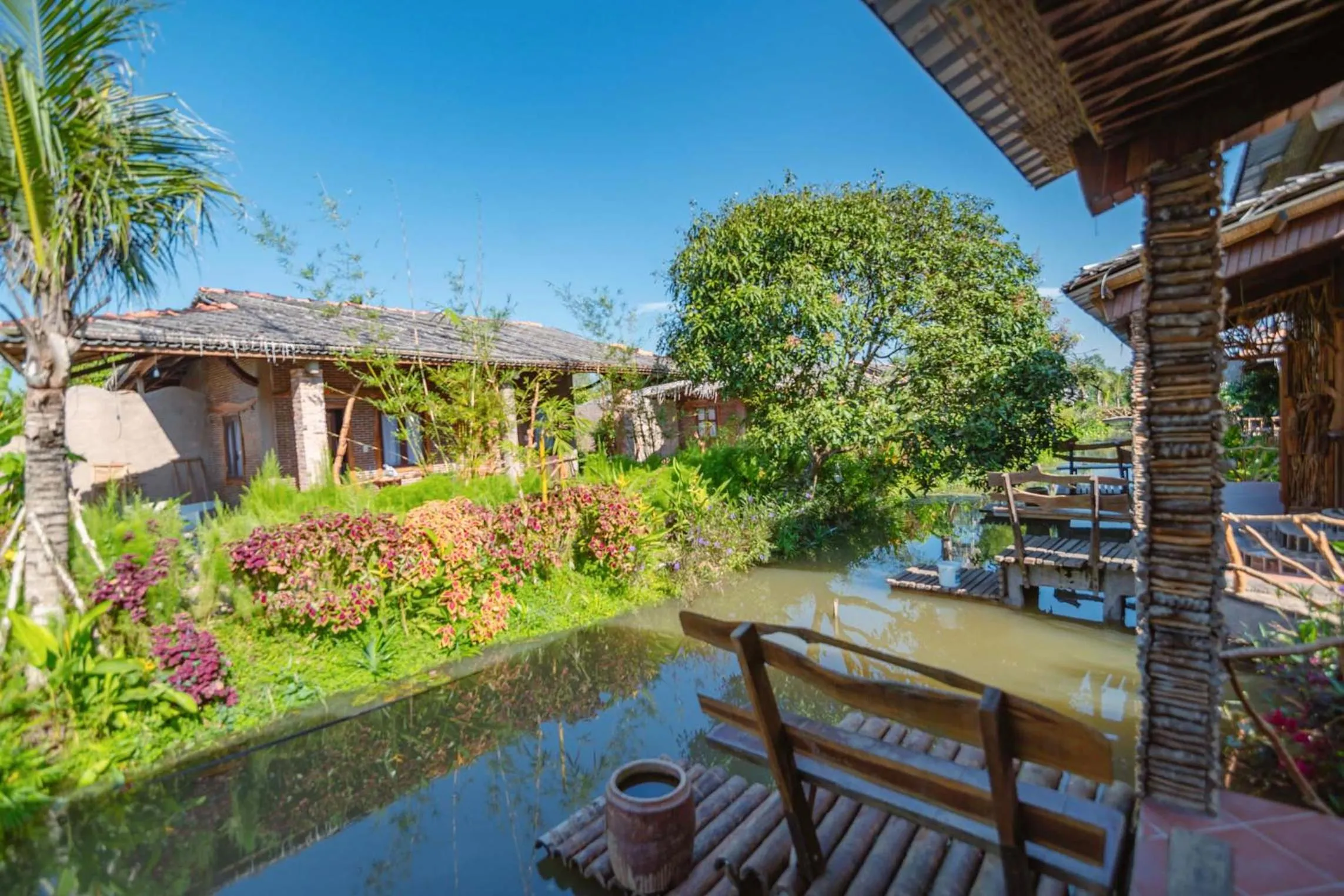 Neighbourhood in MEKONG SILT ECOLODGE