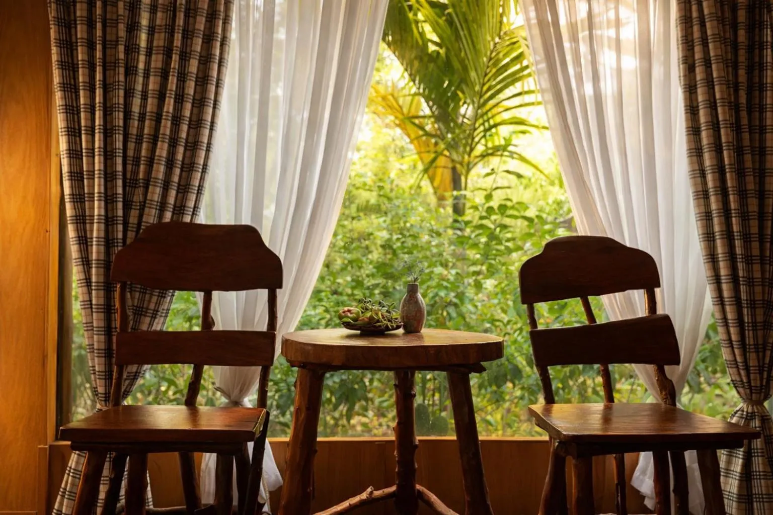 Dining area in Mekong Silt Ecolodge - Pool & Half-Board Included