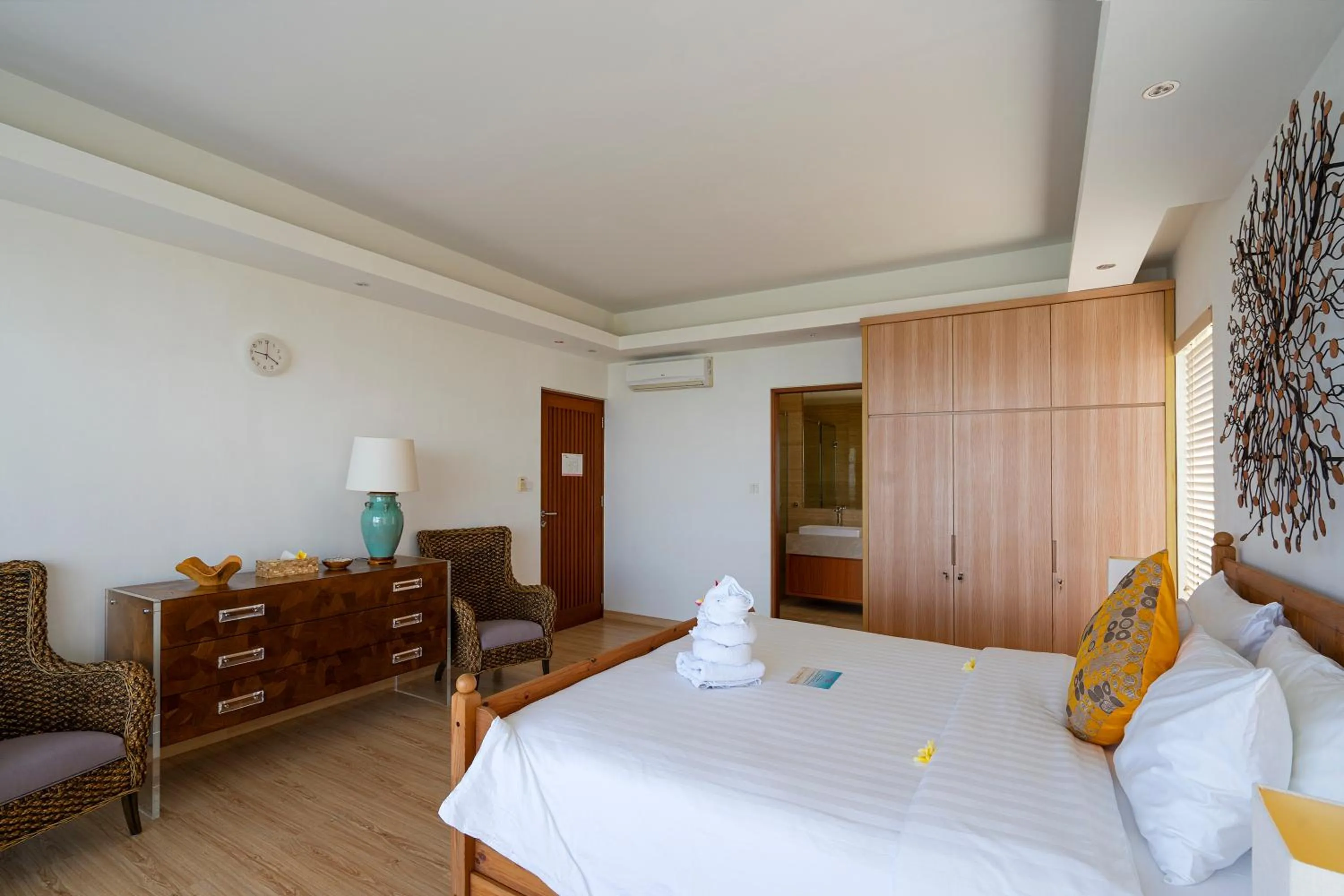 Bed in Moritz Palm Villa