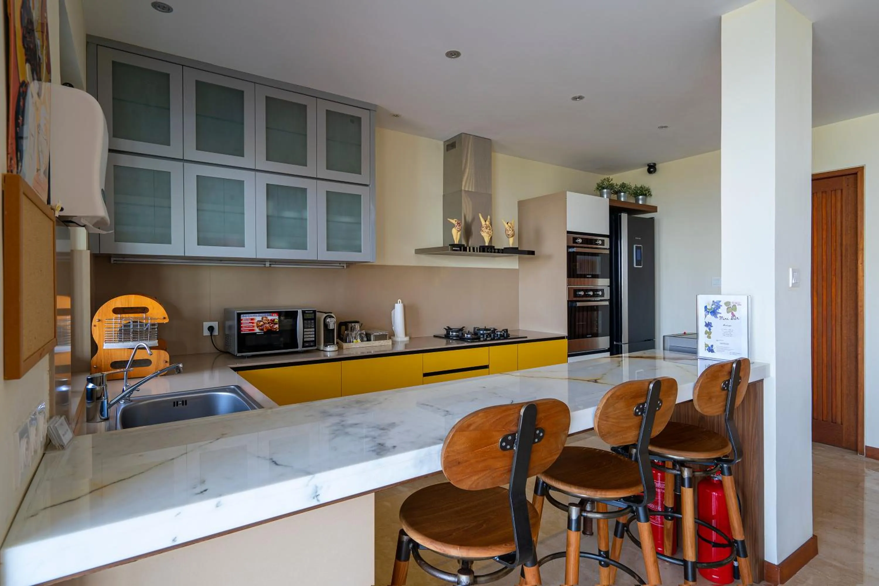 Kitchen or kitchenette in Moritz Palm Villa