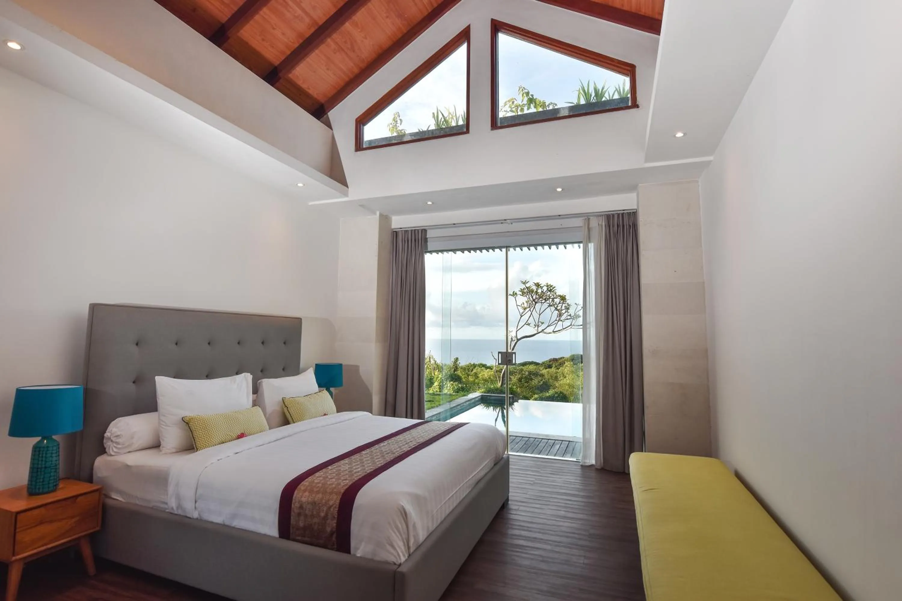 Bed in Moritz Palm Villa