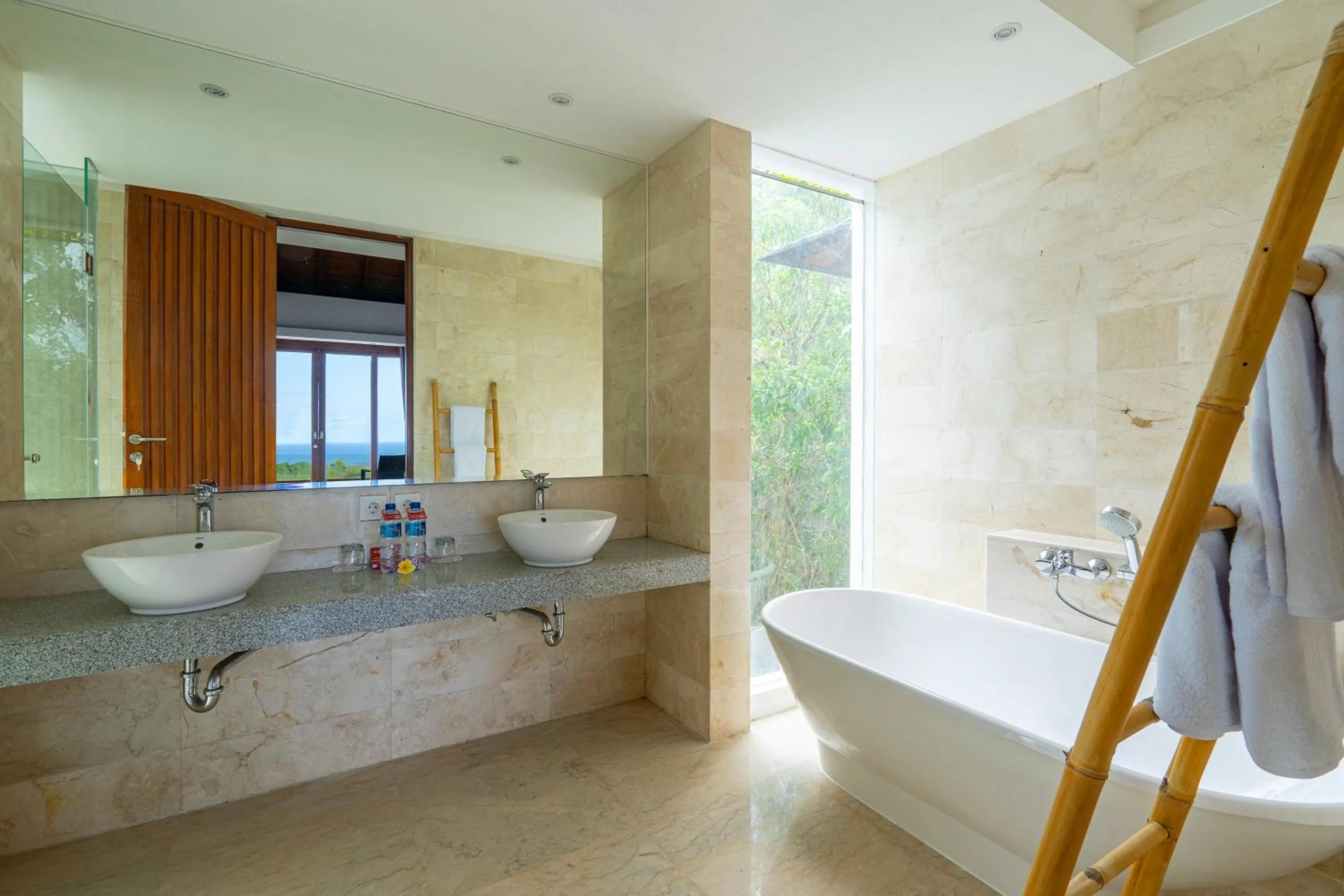 Bathroom in Moritz Palm Villa