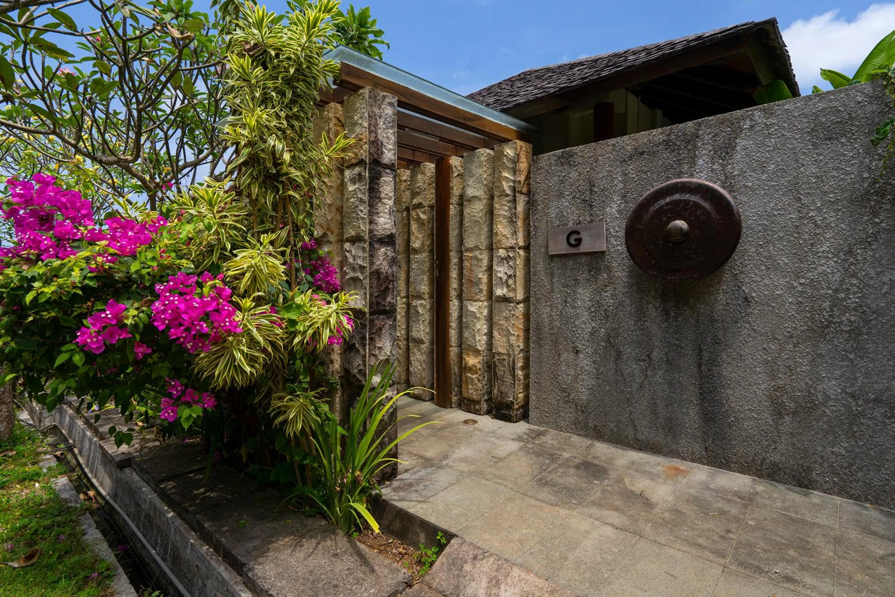 Facade/entrance in Moritz Palm Villa