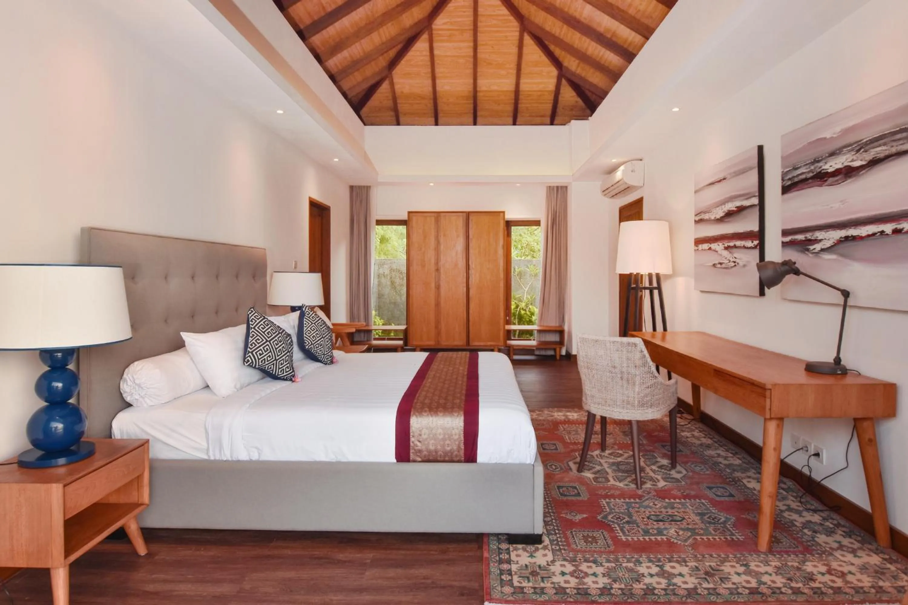 Bed in Moritz Palm Villa