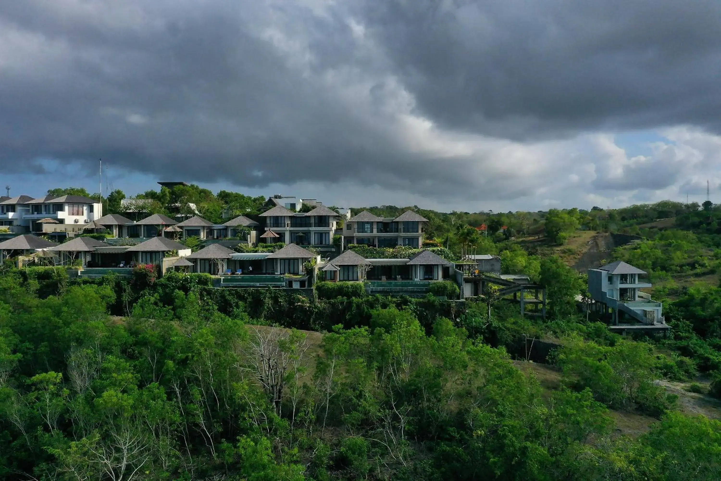 Property building in Moritz Palm Villa Property building in Moritz Palm Villa