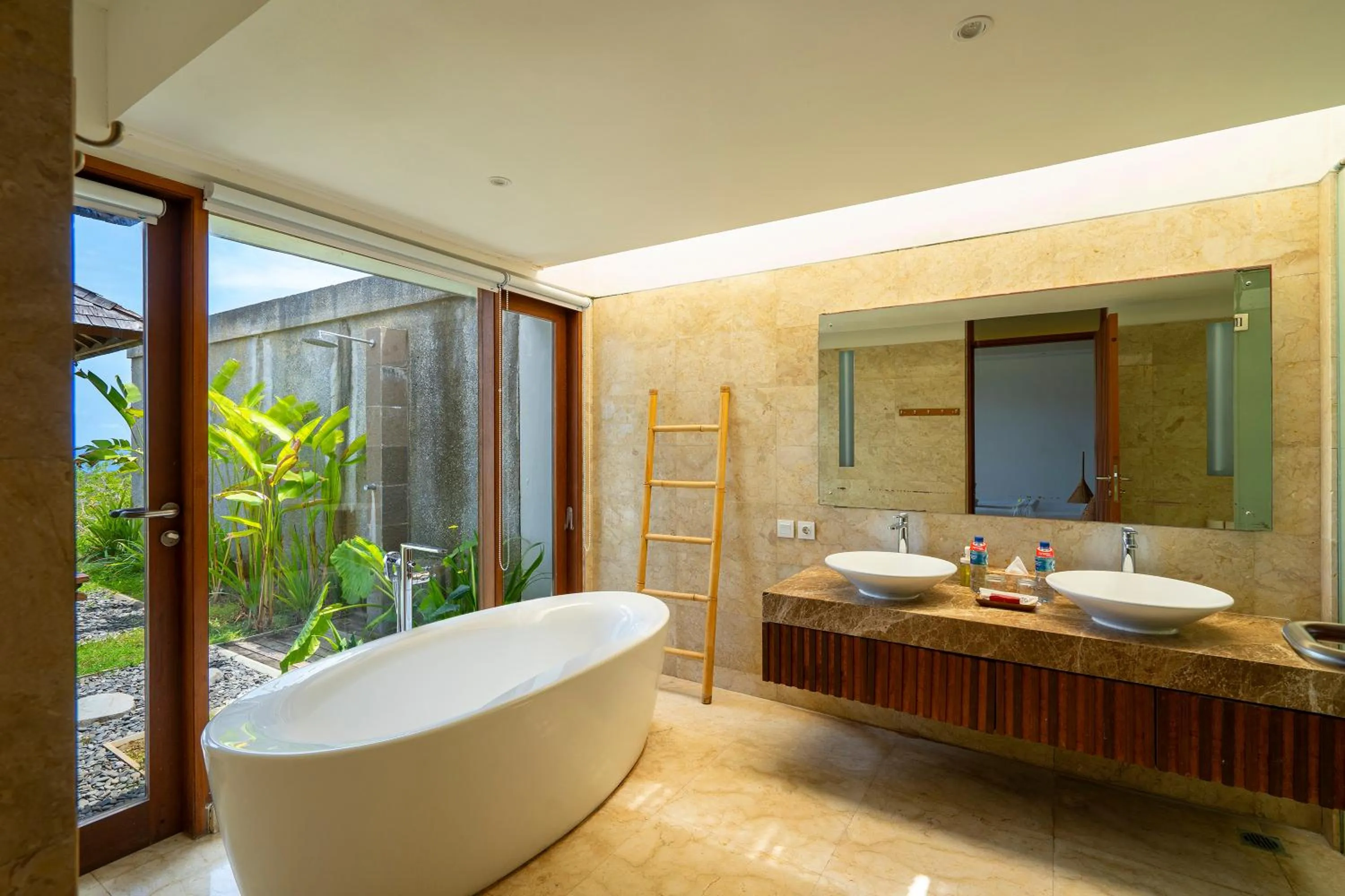 Bathroom in Moritz Palm Villa