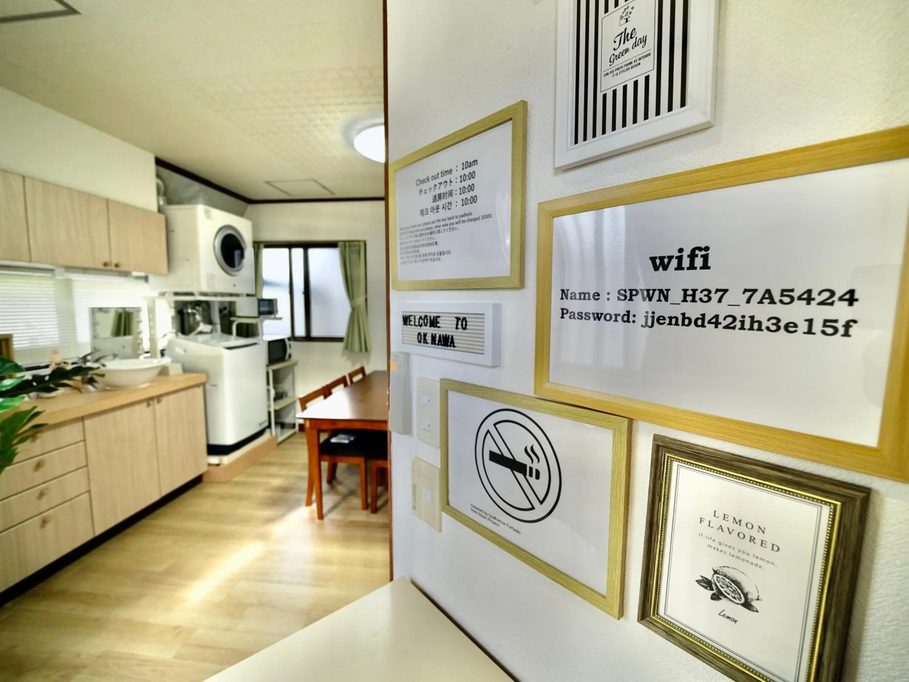 locker in West Villa