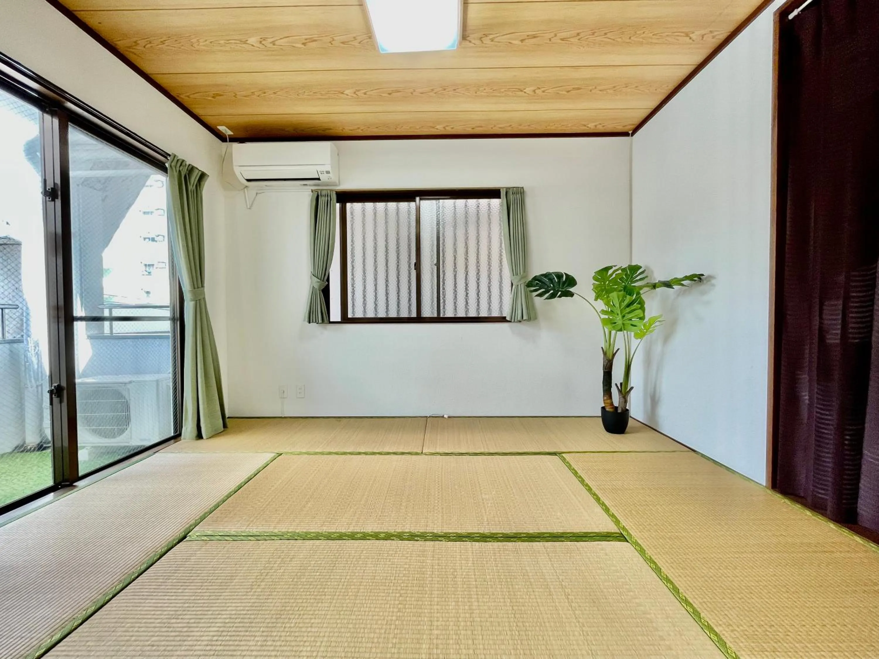 Bedroom in West Villa