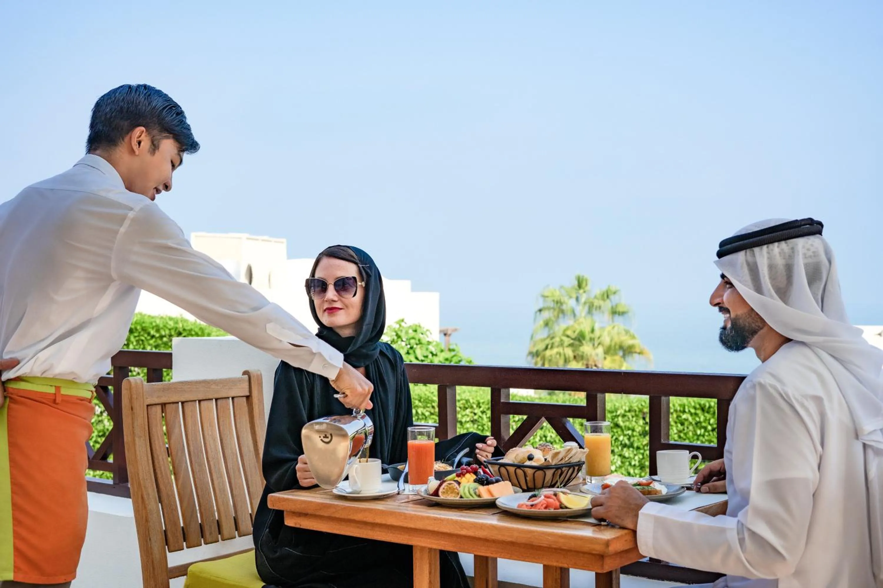 Restaurant/places to eat in The Cove Rotana Resort - Ras Al Khaimah