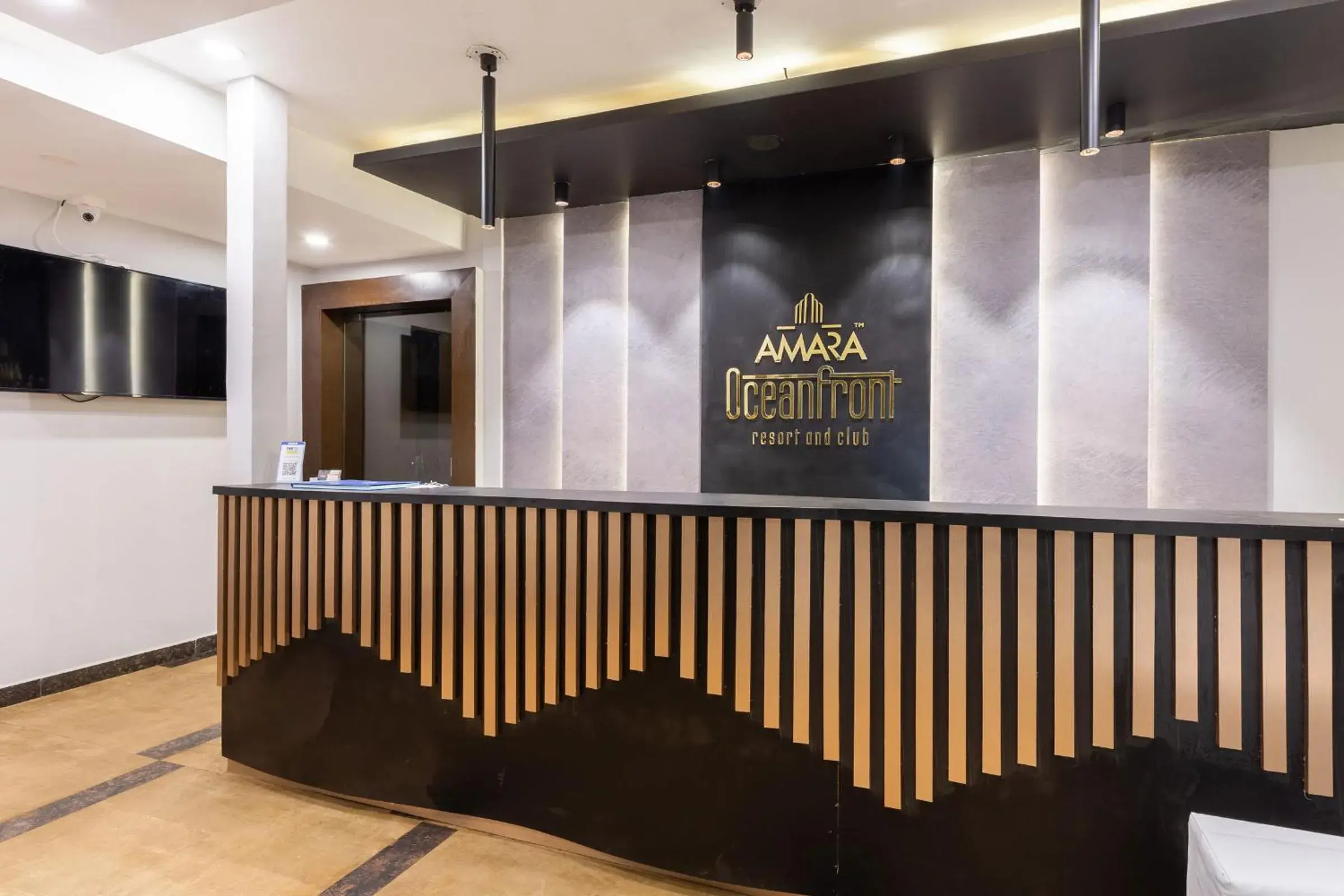 Lobby or reception in Amara Oceanfront Resort & Club Baga Lobby or reception in Amara Oceanfront Resort & Club Baga