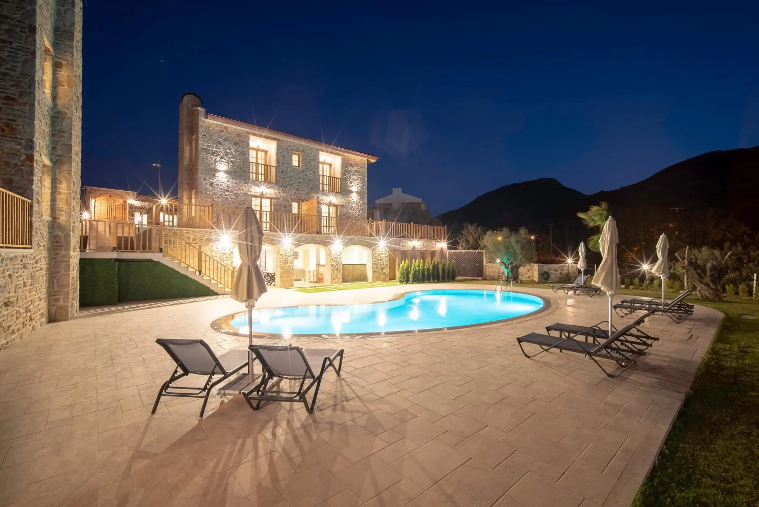 Property building in ZEYT INN HOTEL Property building in ZEYT INN HOTEL