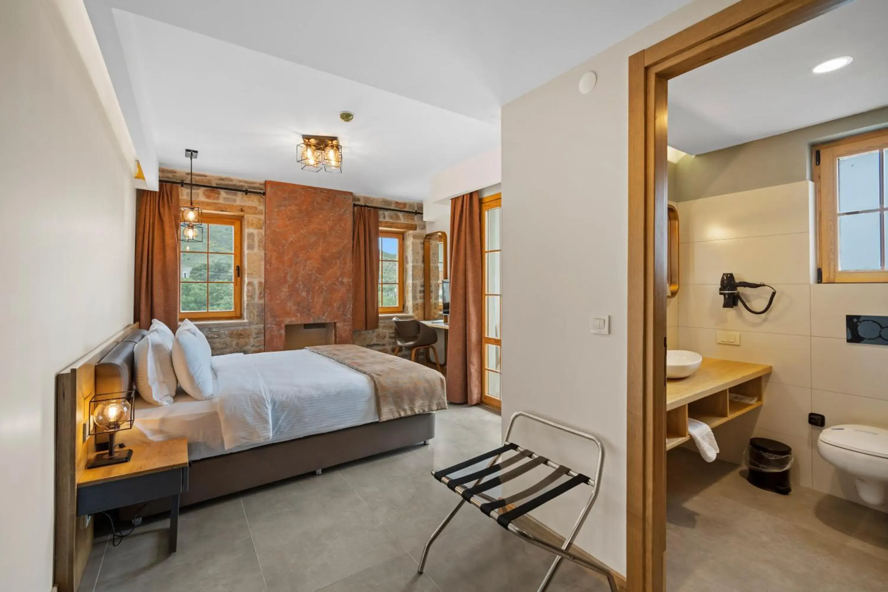 Bed in ZEYT INN HOTEL Bed in ZEYT INN HOTEL