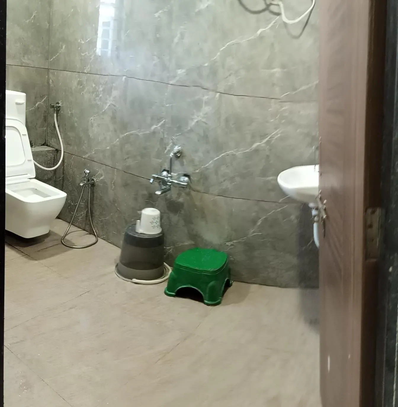 Bathroom in Hotel Mansarovar,Vadodara