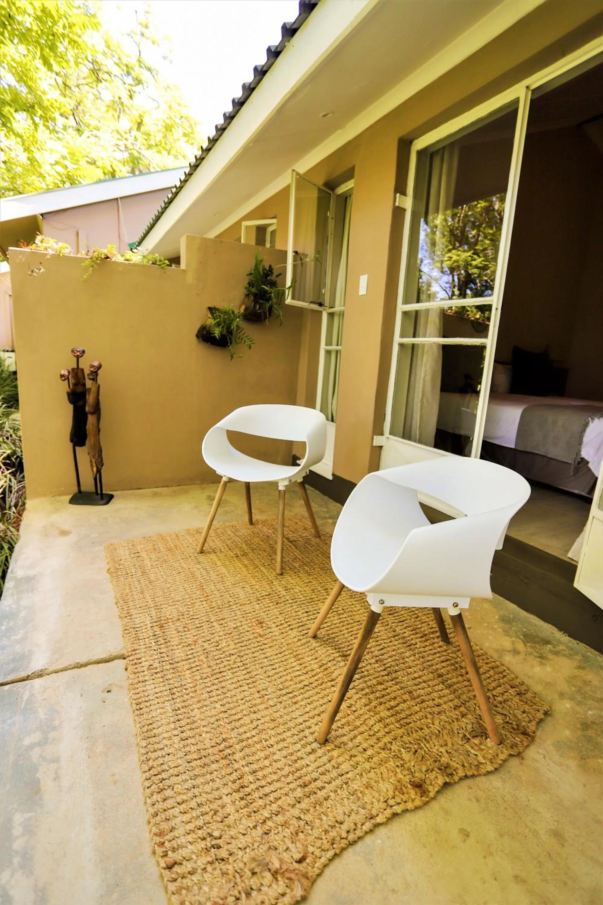 Patio in Mantenga Lodge