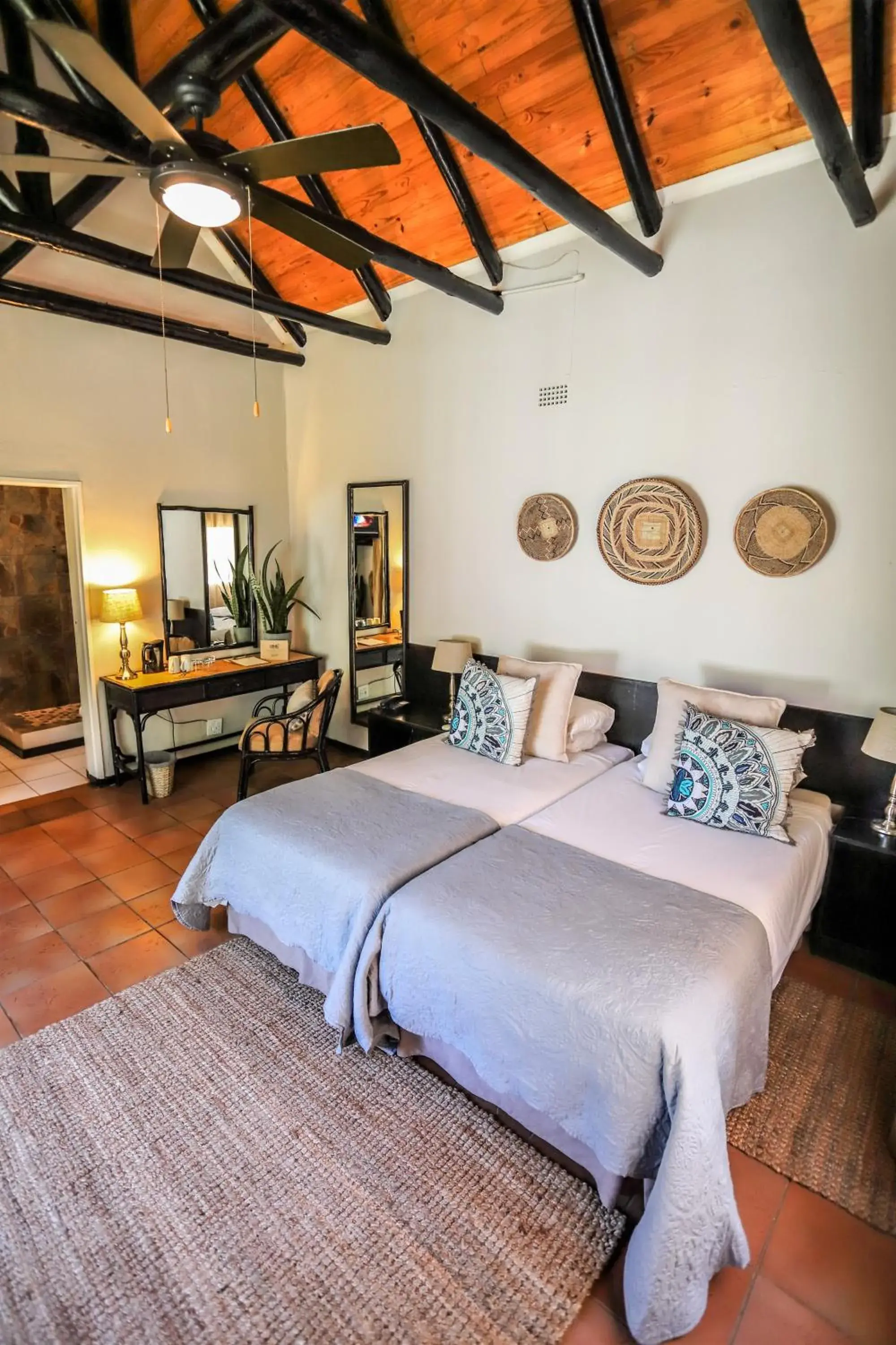 Bedroom, Bed in Mantenga Lodge Bedroom, Bed in Mantenga Lodge