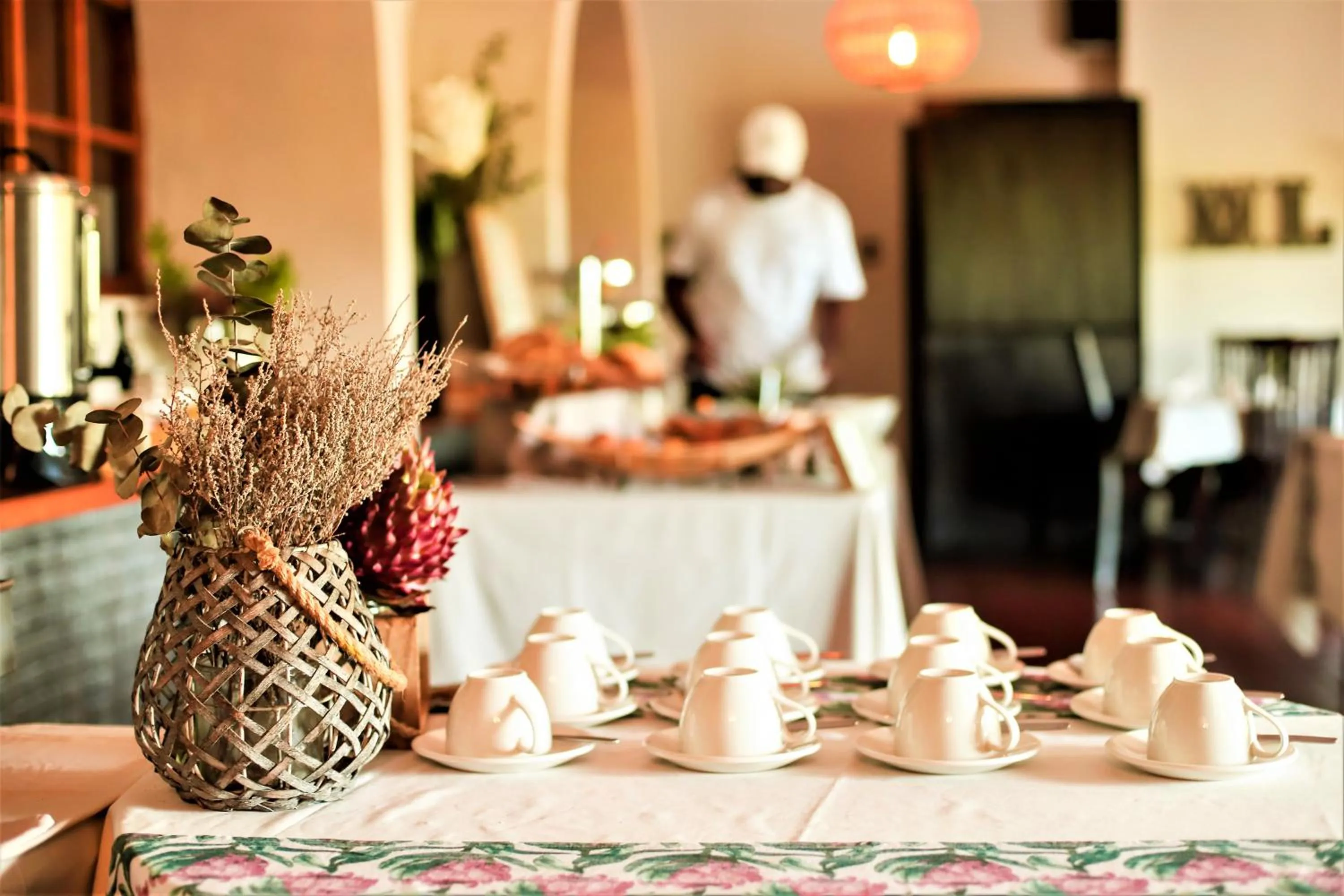 Breakfast in Mantenga Lodge