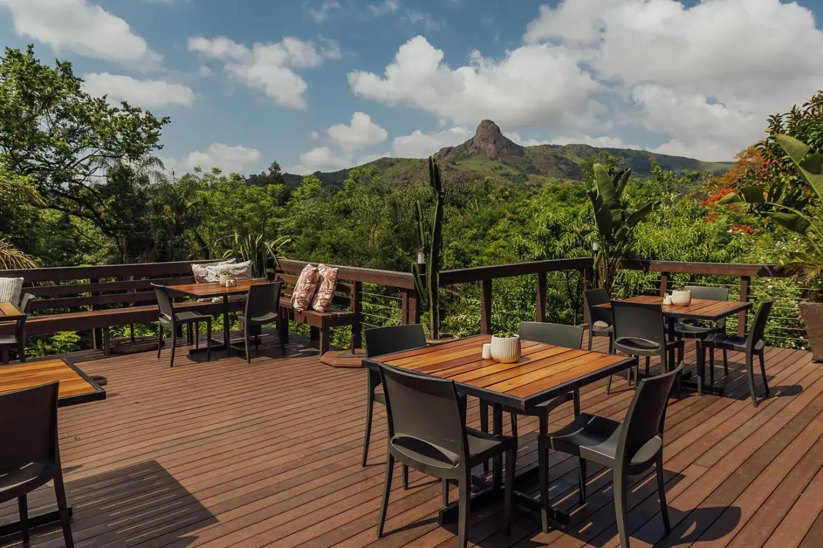 Restaurant/places to eat in Mantenga Lodge Restaurant/places to eat in Mantenga Lodge