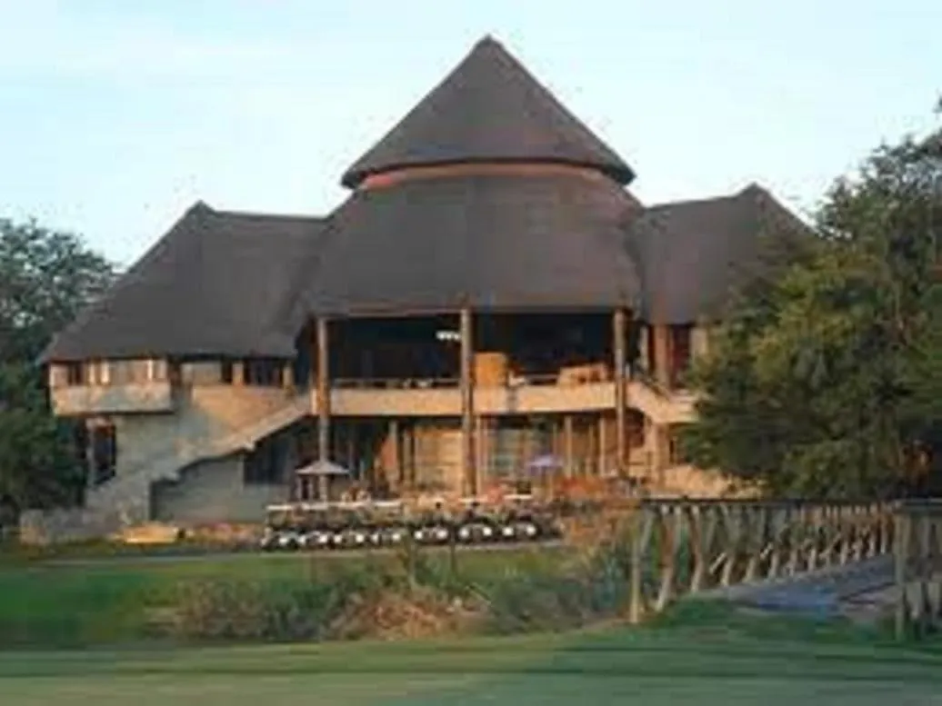 Property building in Nkonyeni Lodge & Golf Estate