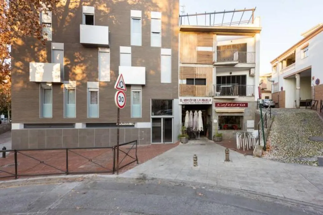 Property building in Carmela Suites Apartamento de dos dormitorios