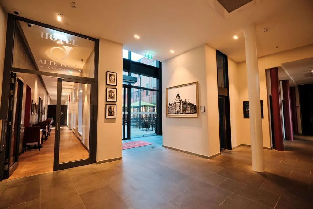 Lobby or reception in Hotel Alte Post