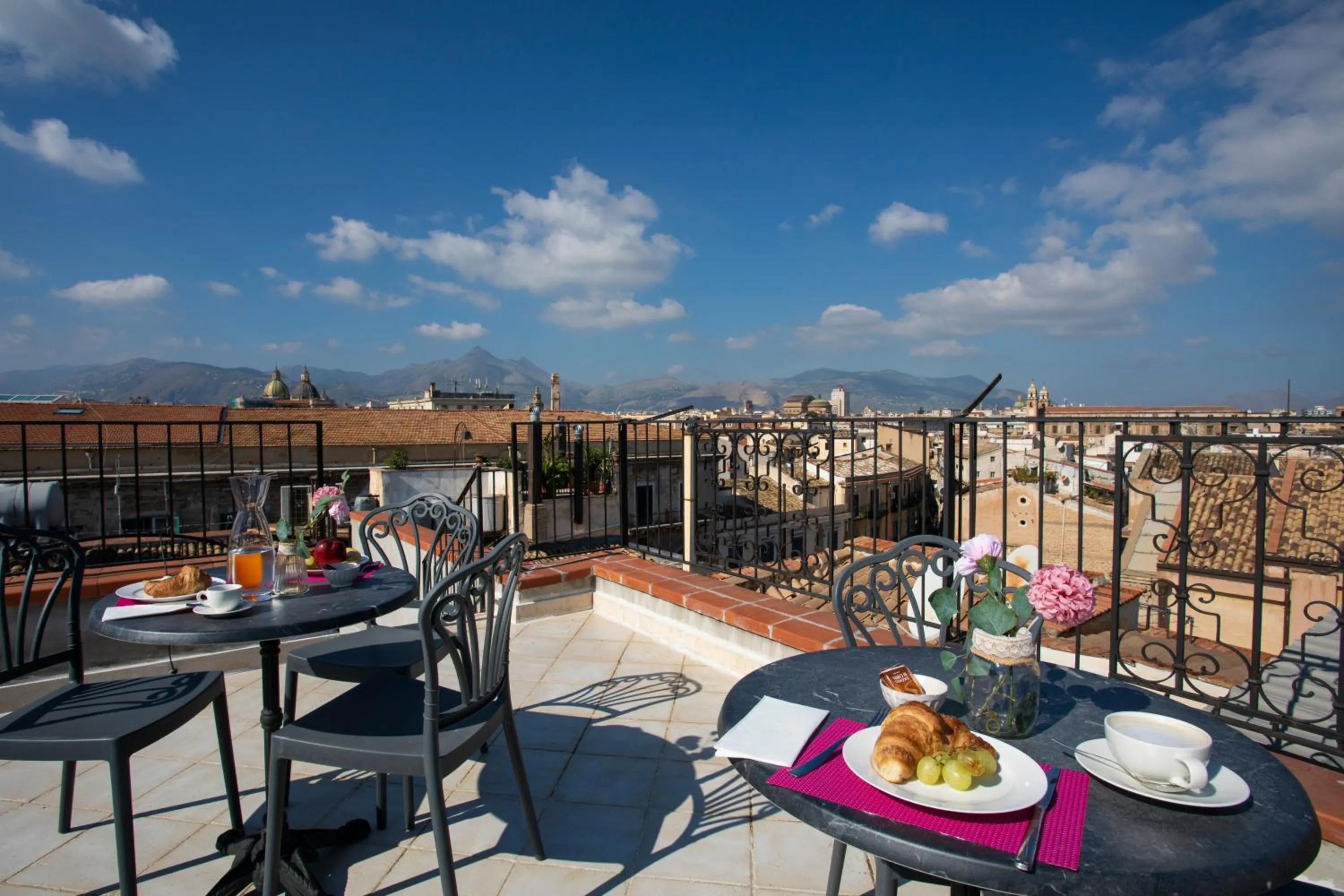 Balcony/Terrace in Dimora Sinibaldi