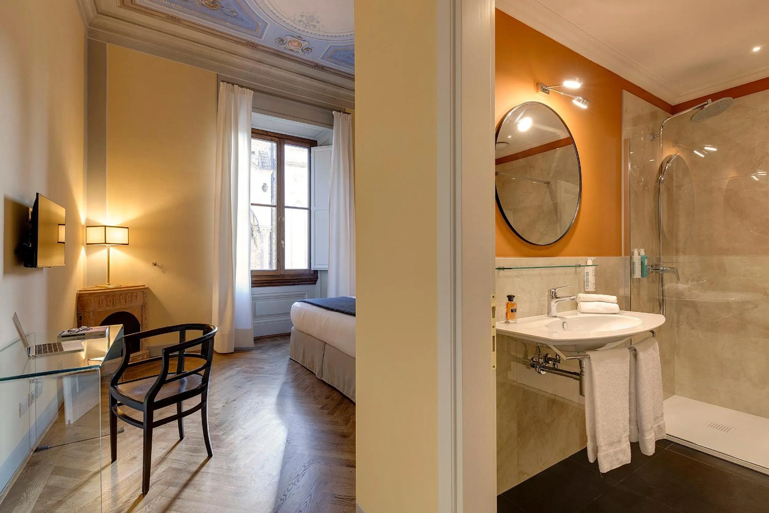 Bed in Santa Croce 14 B&B