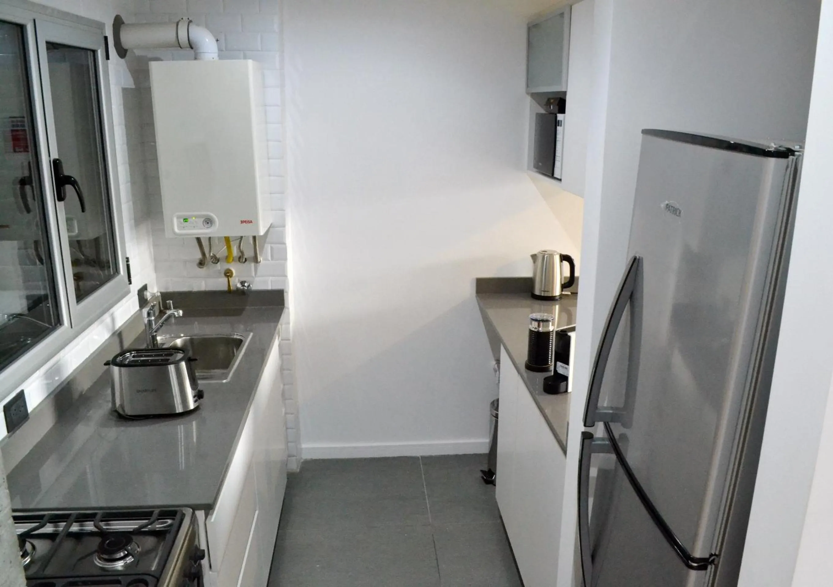 Kitchen or kitchenette in Loi Flats Neuquen, Edificio Tucumán