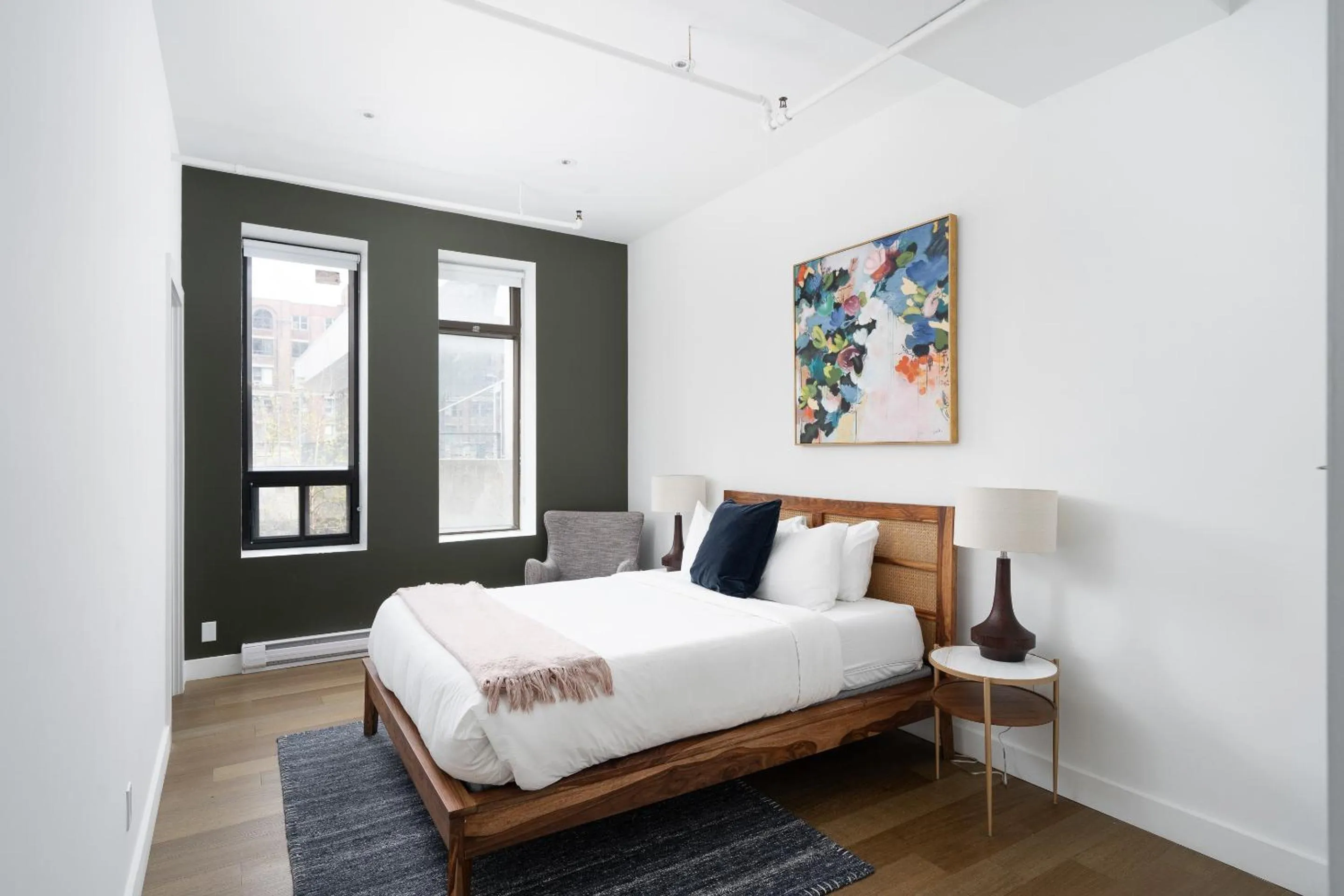 Bed in Bakan- Quartier des Congres, Convention District