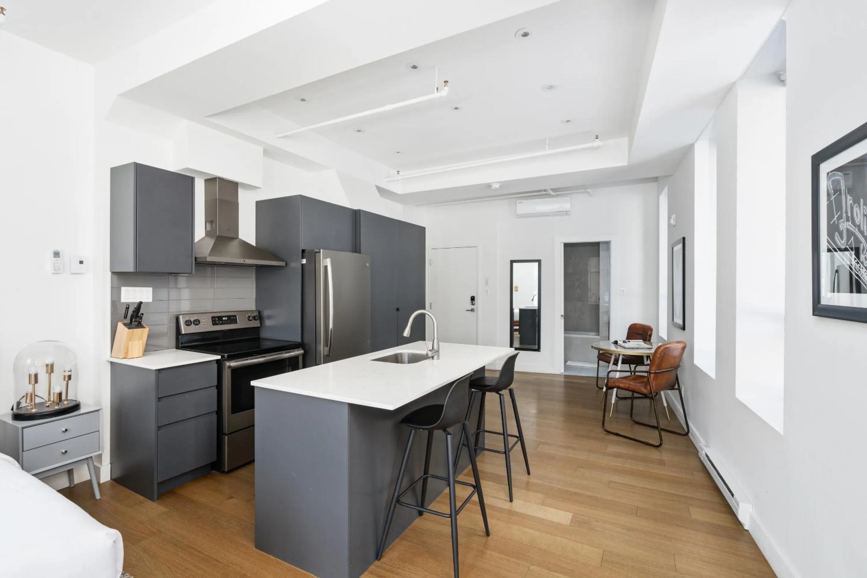 Bakan- Quartier des Congres, Convention District