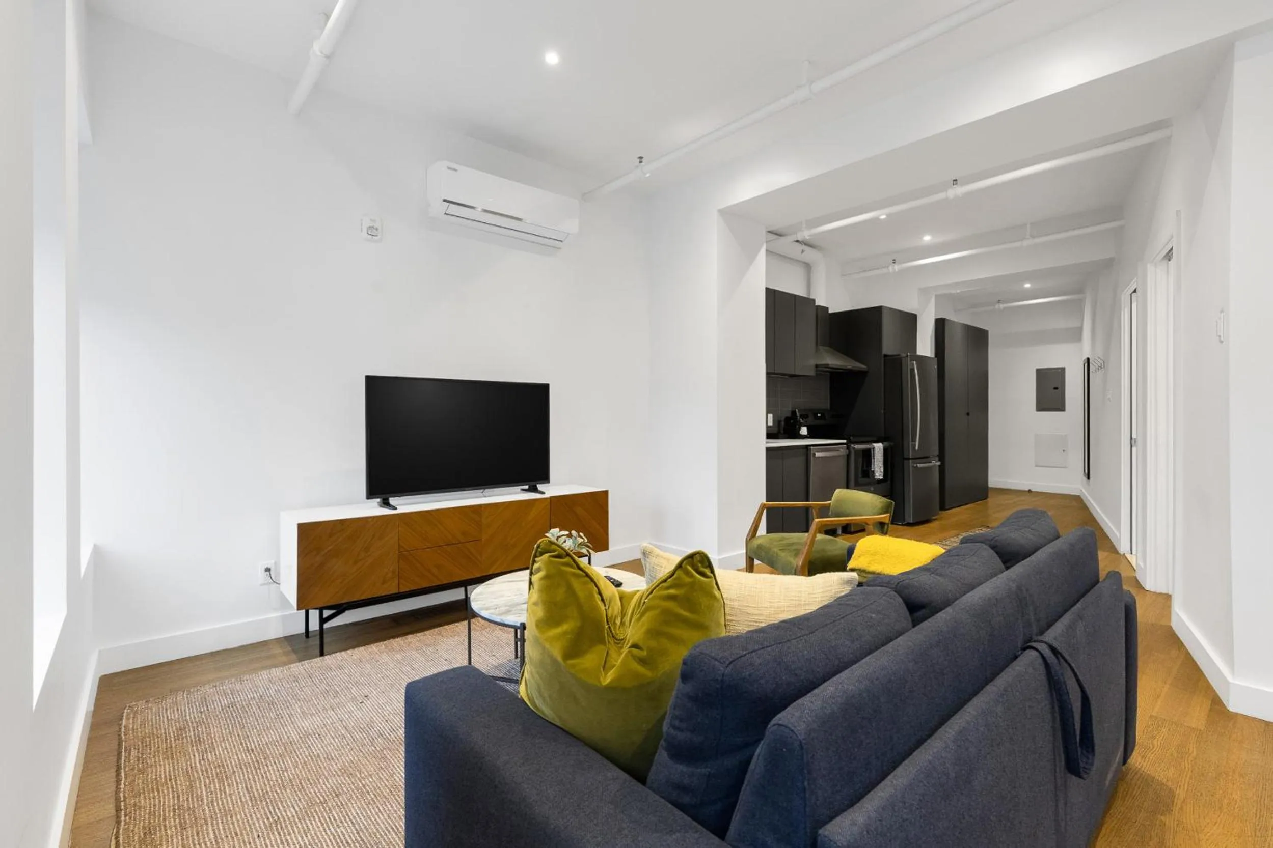 Bakan- Quartier des Congres, Convention District