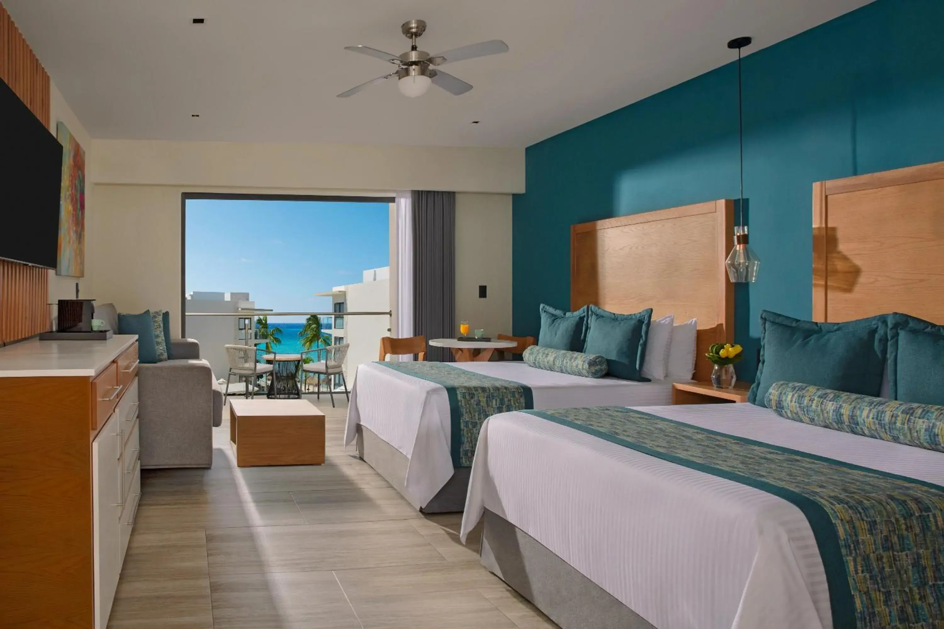 Preferred Club Jr Suite Ocean View Double Beds in Dreams Cozumel Cape Resort & Spa Preferred Club Jr Suite Ocean View Double Beds in Dreams Cozumel Cape Resort & Spa