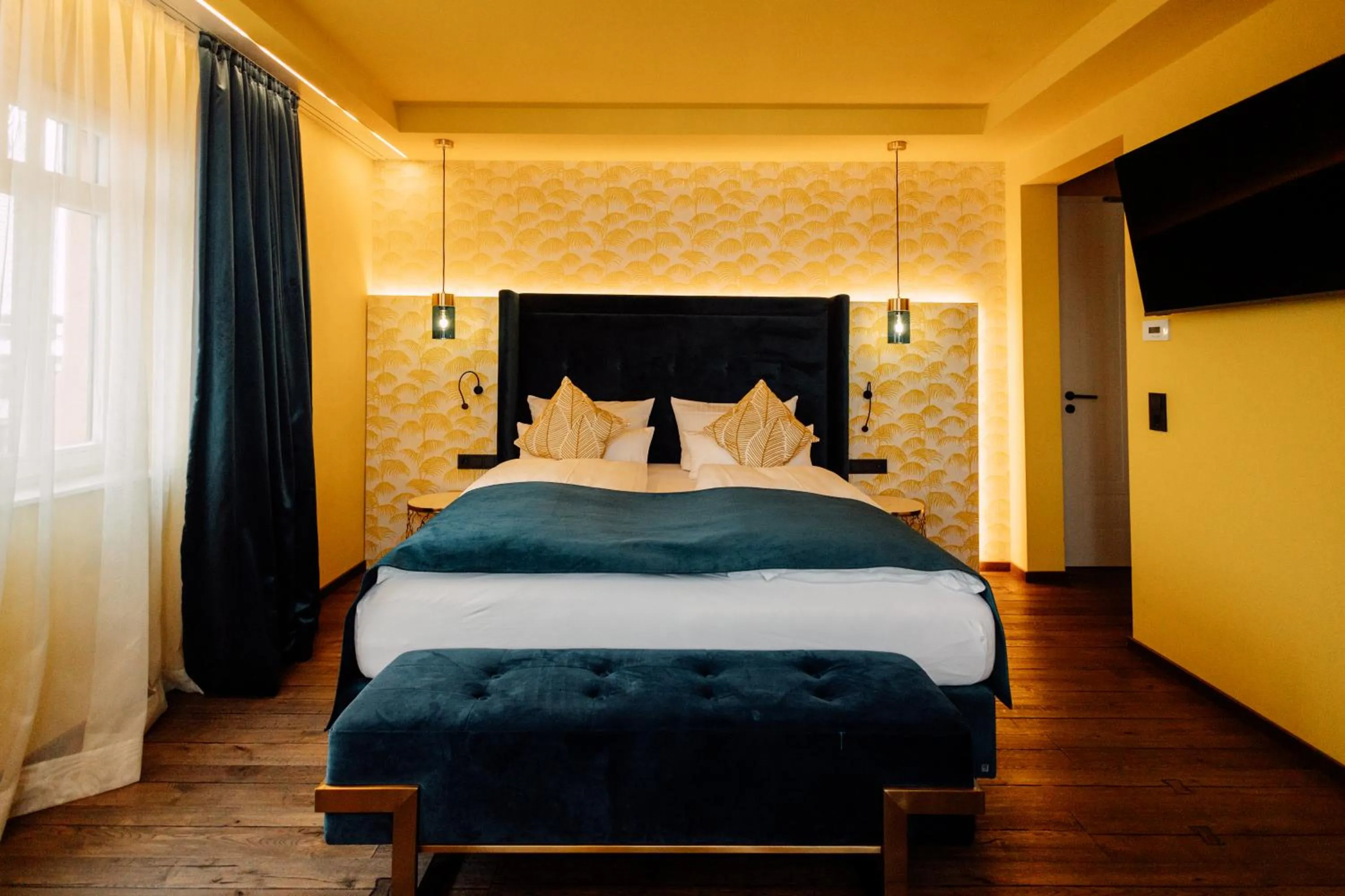 Bedroom, Bed in REINHARDTs HOTEL