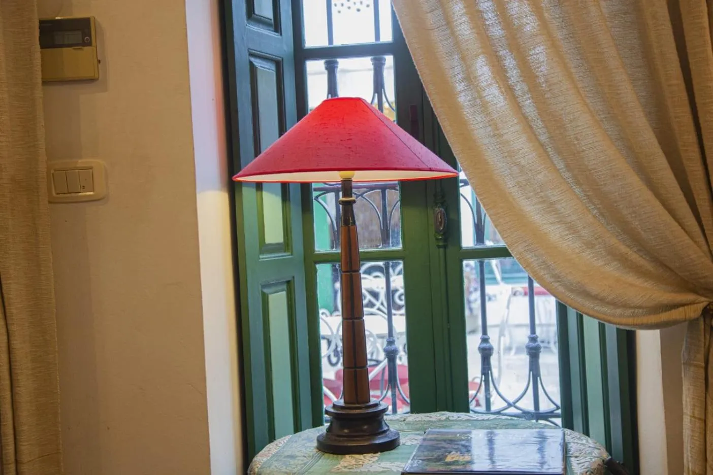 Decorative detail in Dar El Médina