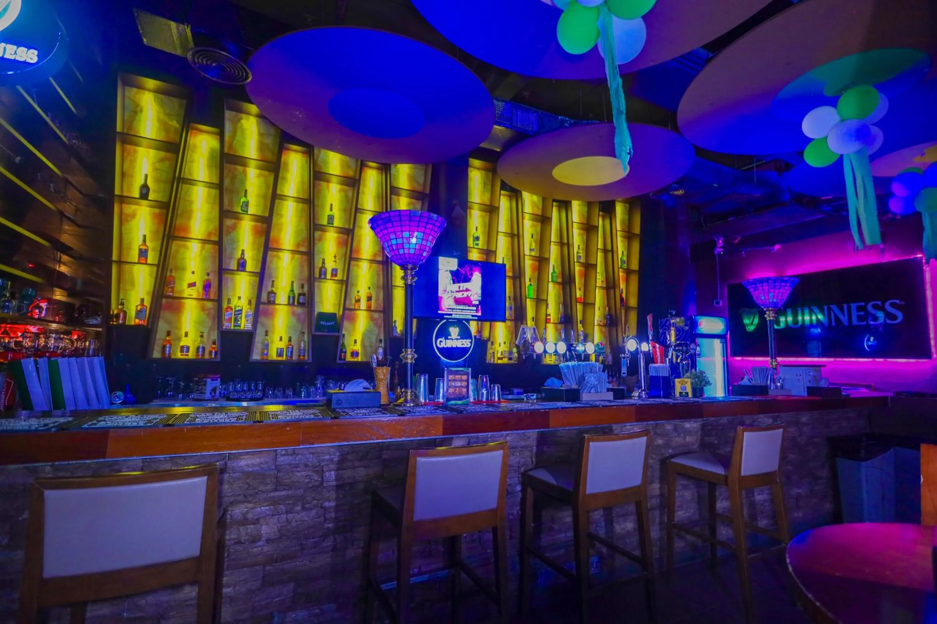 Nightclub / DJ in Ramee Palace Hotel