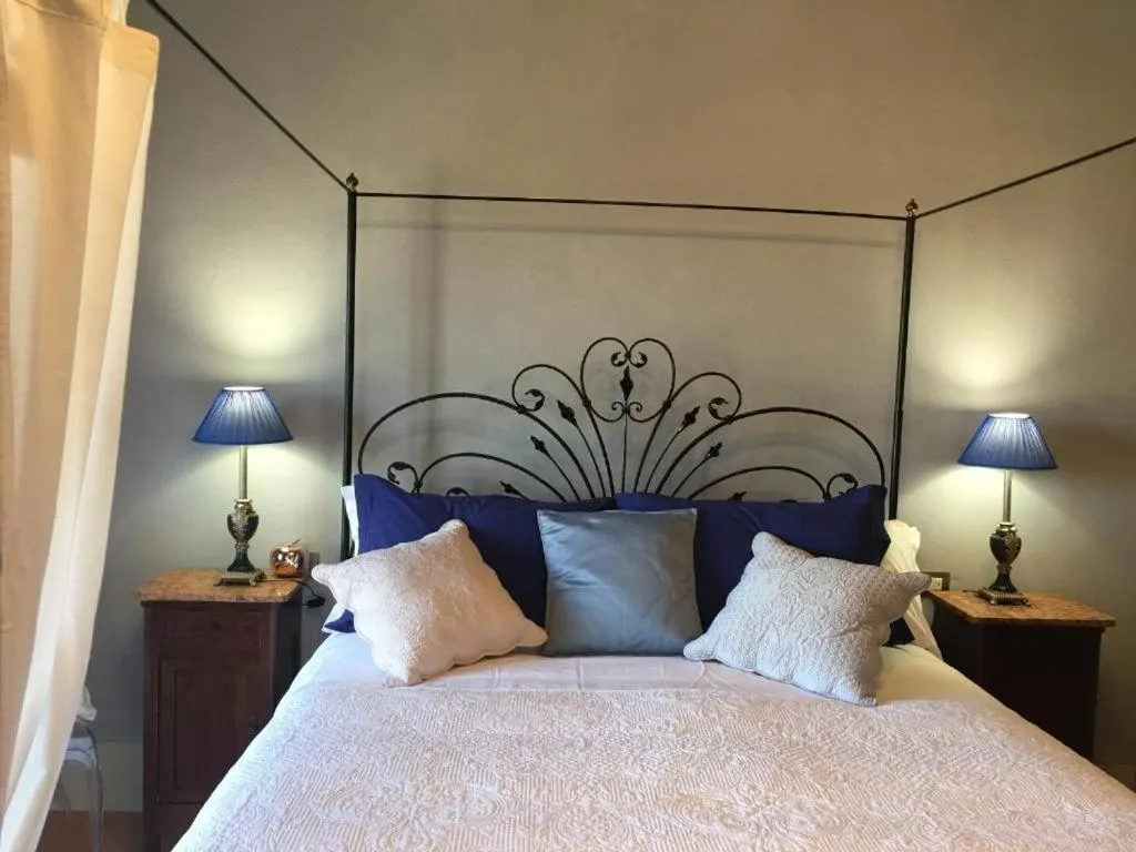 Bed in Cordella in Montalcino Wine Resort