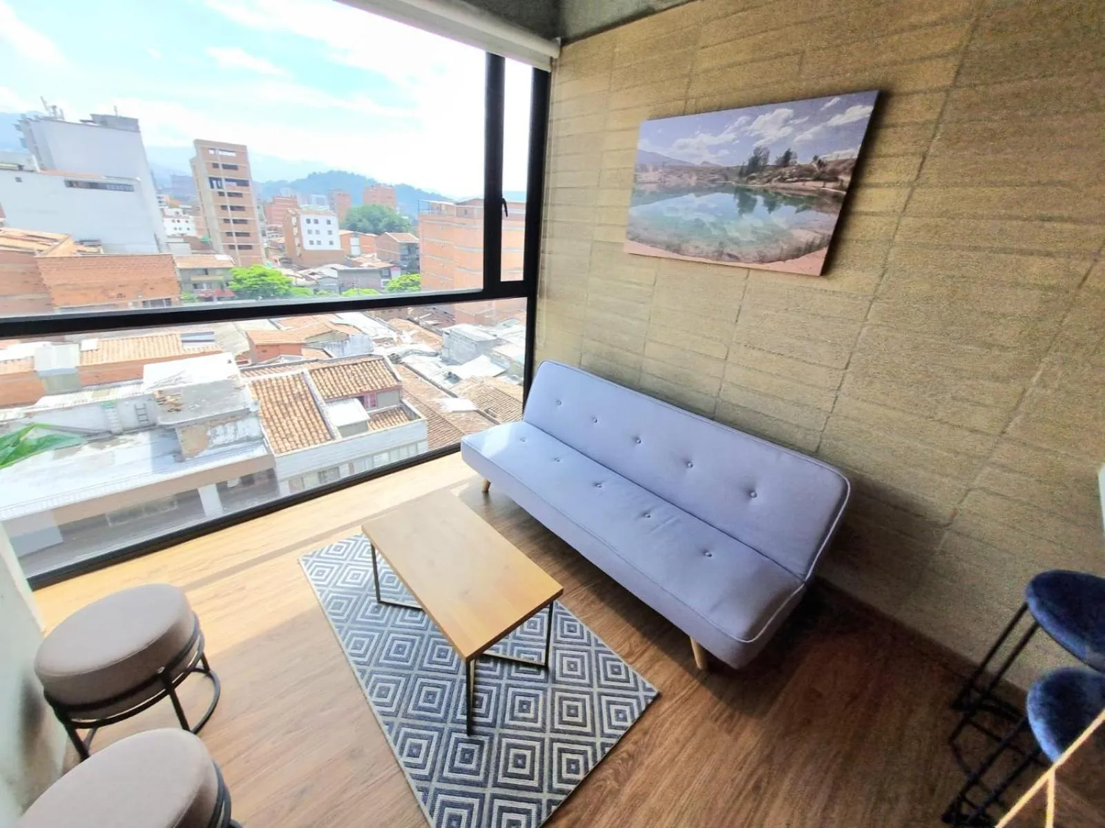 Seating area in Loft 43