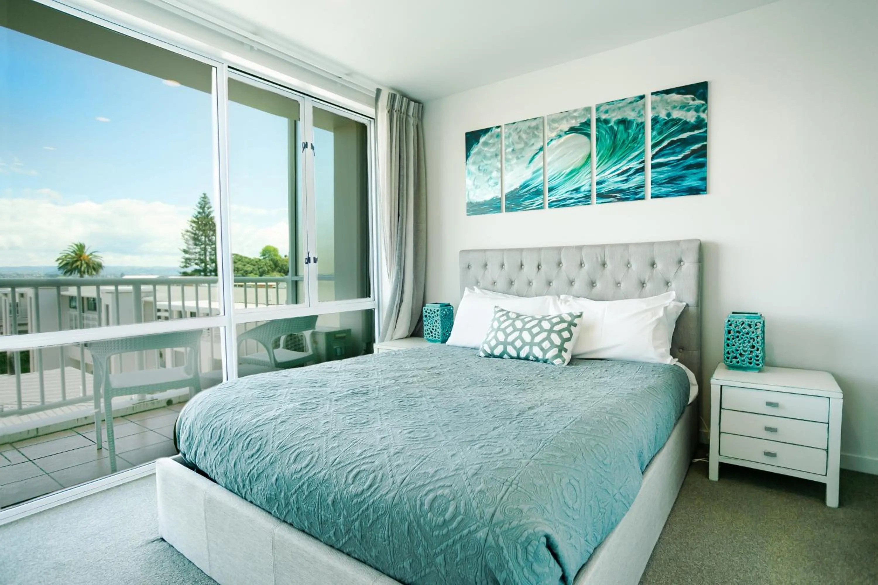 Bed in Beaumont Apartments