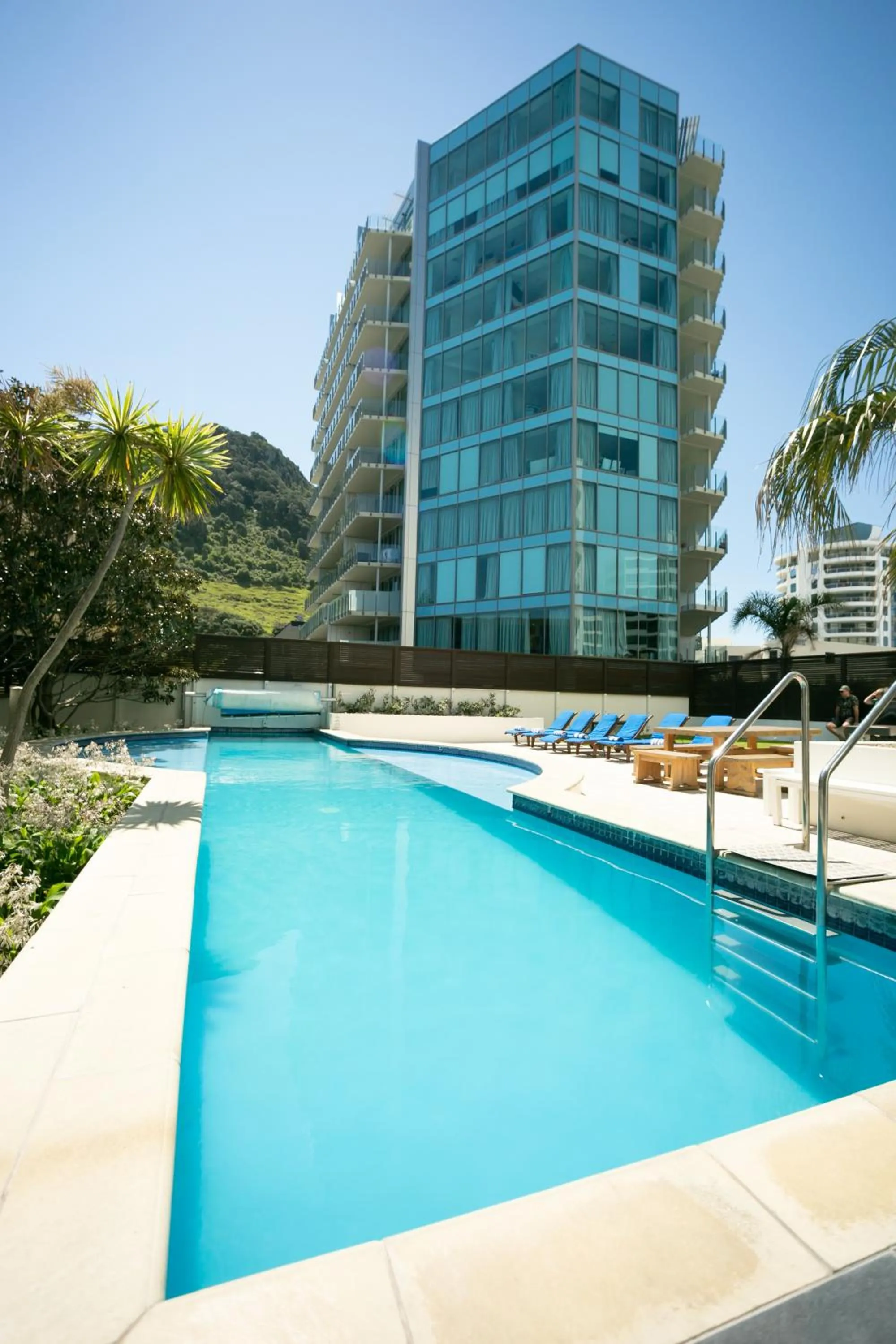 Swimming pool in Beaumont Apartments
