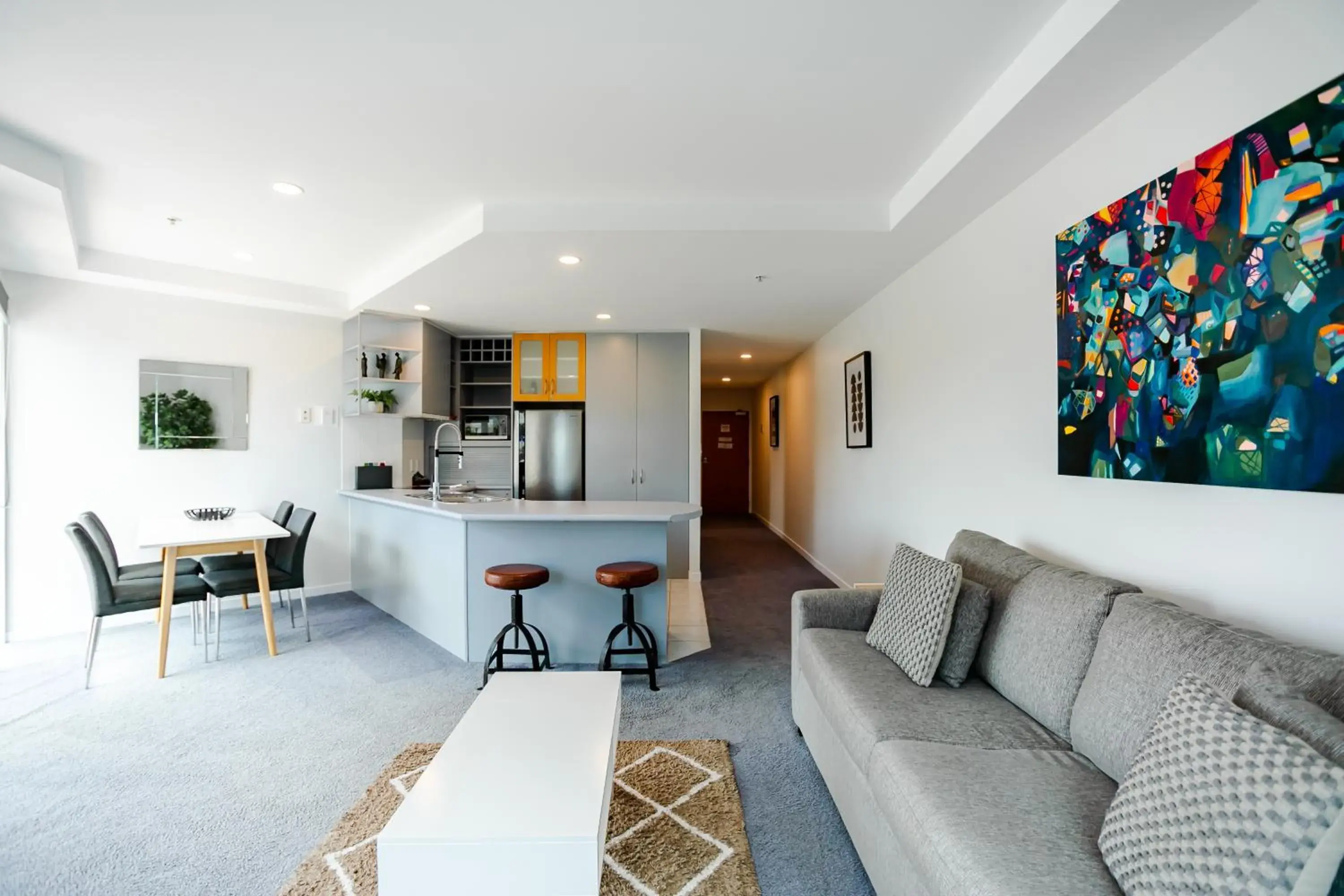 Two-Bedroom Apartment with Partial Sea View in Beaumont Apartments Two-Bedroom Apartment with Partial Sea View in Beaumont Apartments