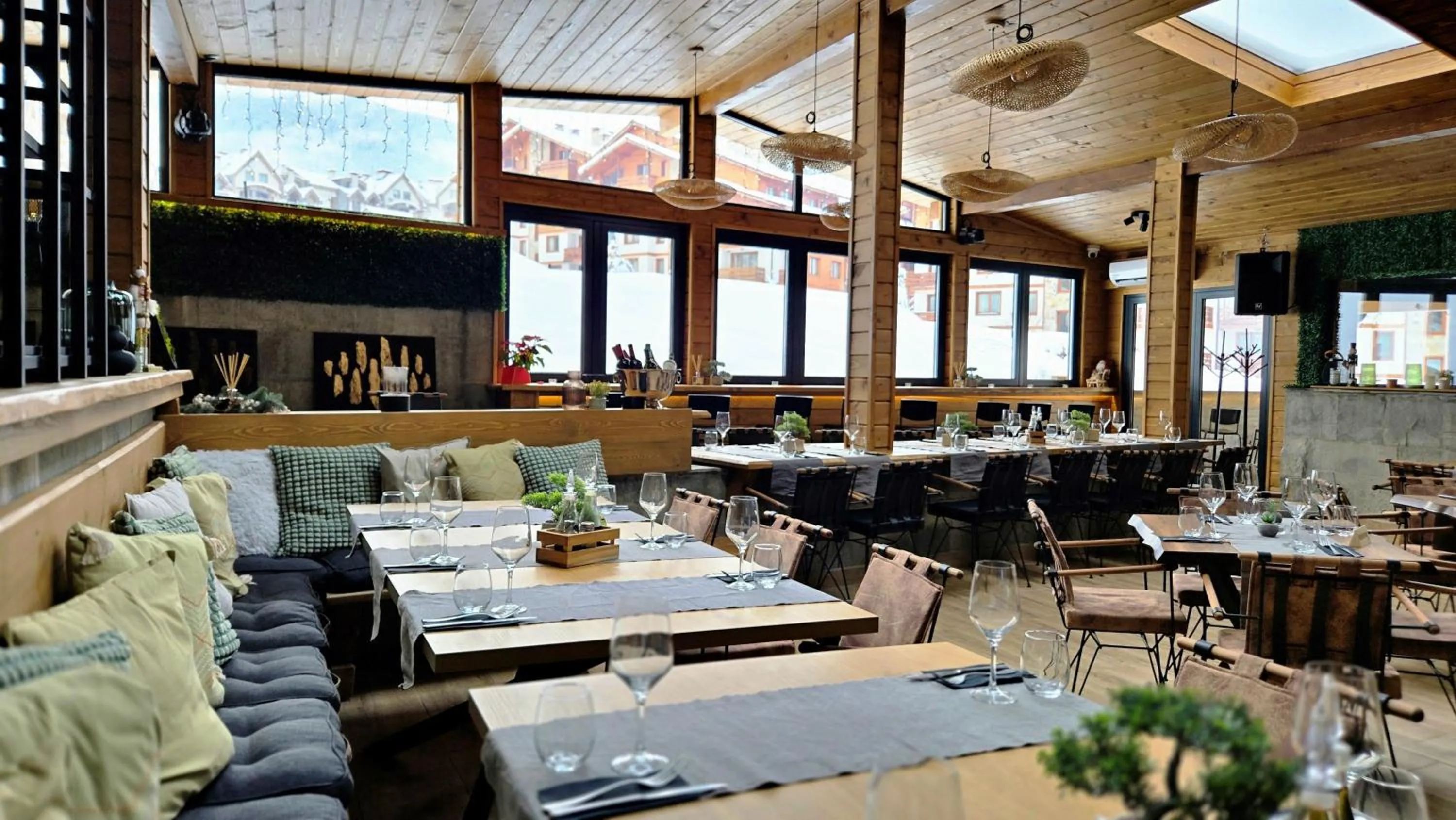 Restaurant/places to eat in BOUTIQUE Hotel ENTRY E