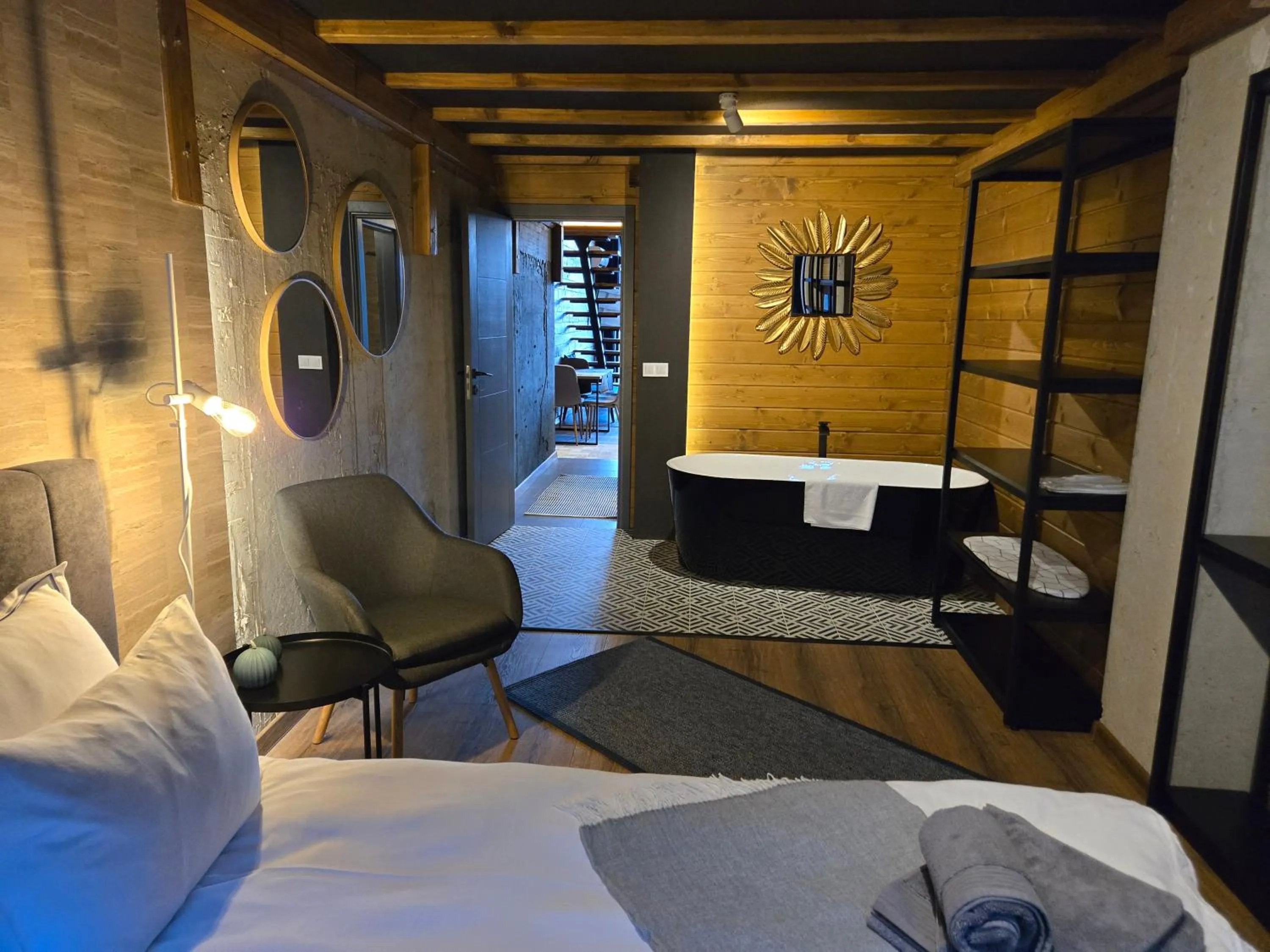 Bed in BOUTIQUE Hotel ENTRY E