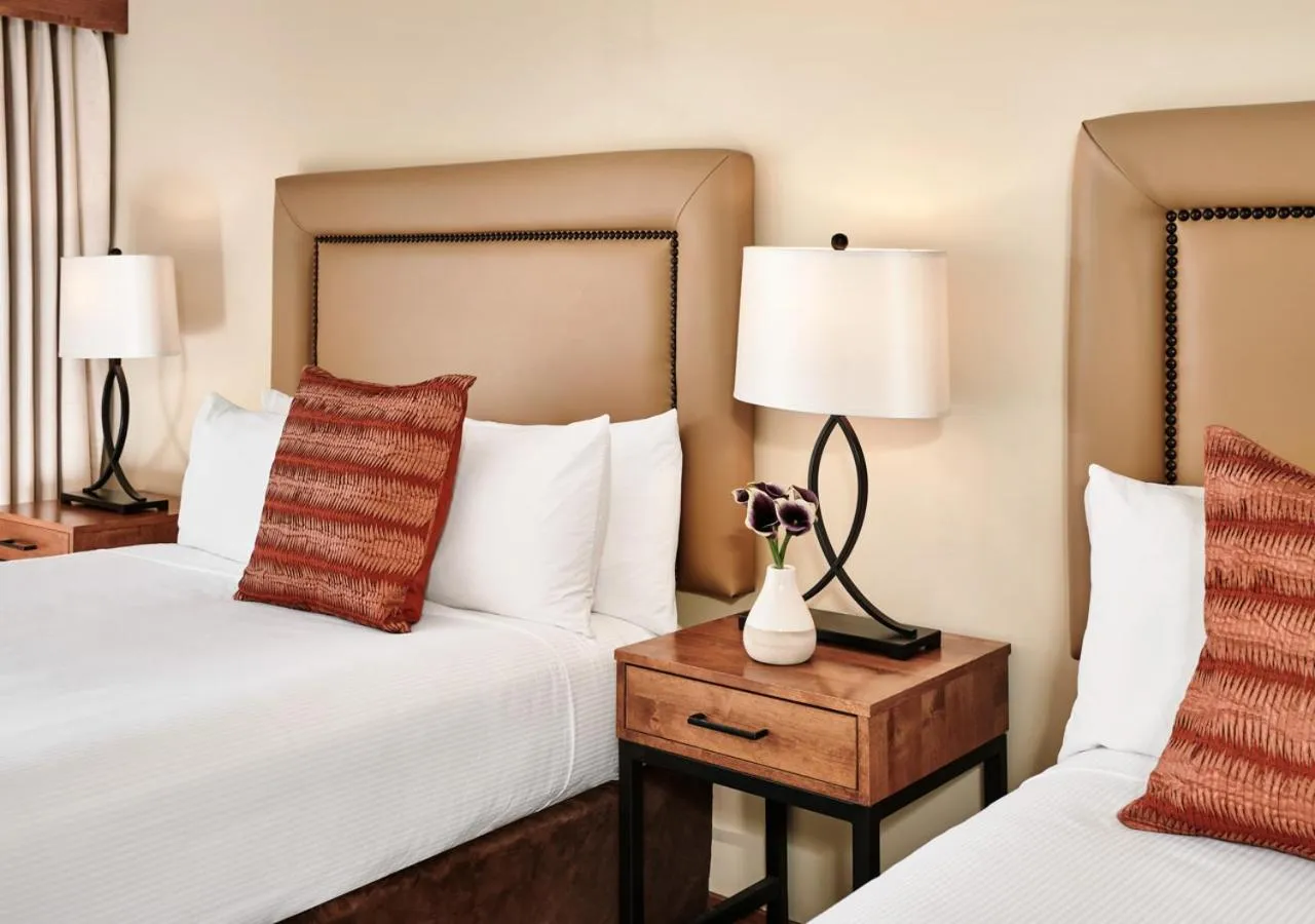 Bedroom, Bed in The Inn at Aspen