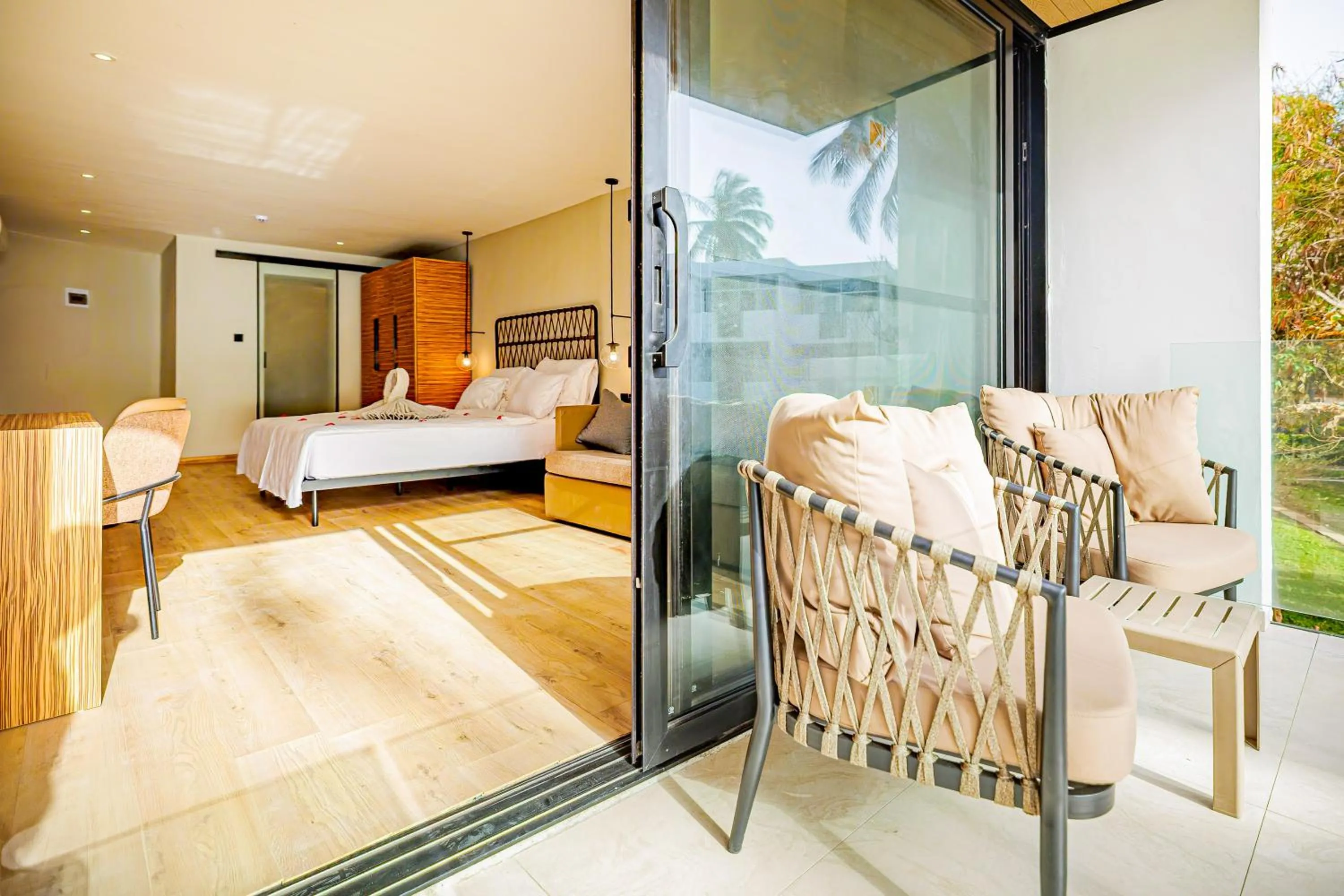 View (from property/room), Bed in Kombo Beach Resort