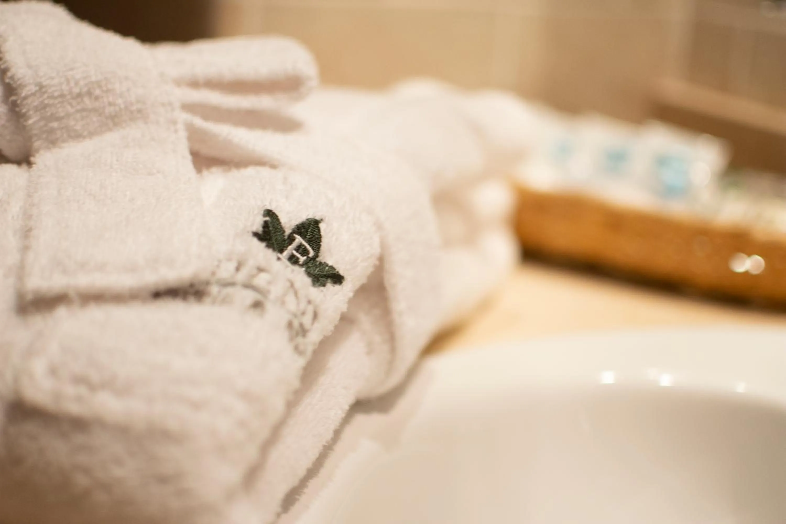 Bathroom, Bed in Edenia Hotel & Nature