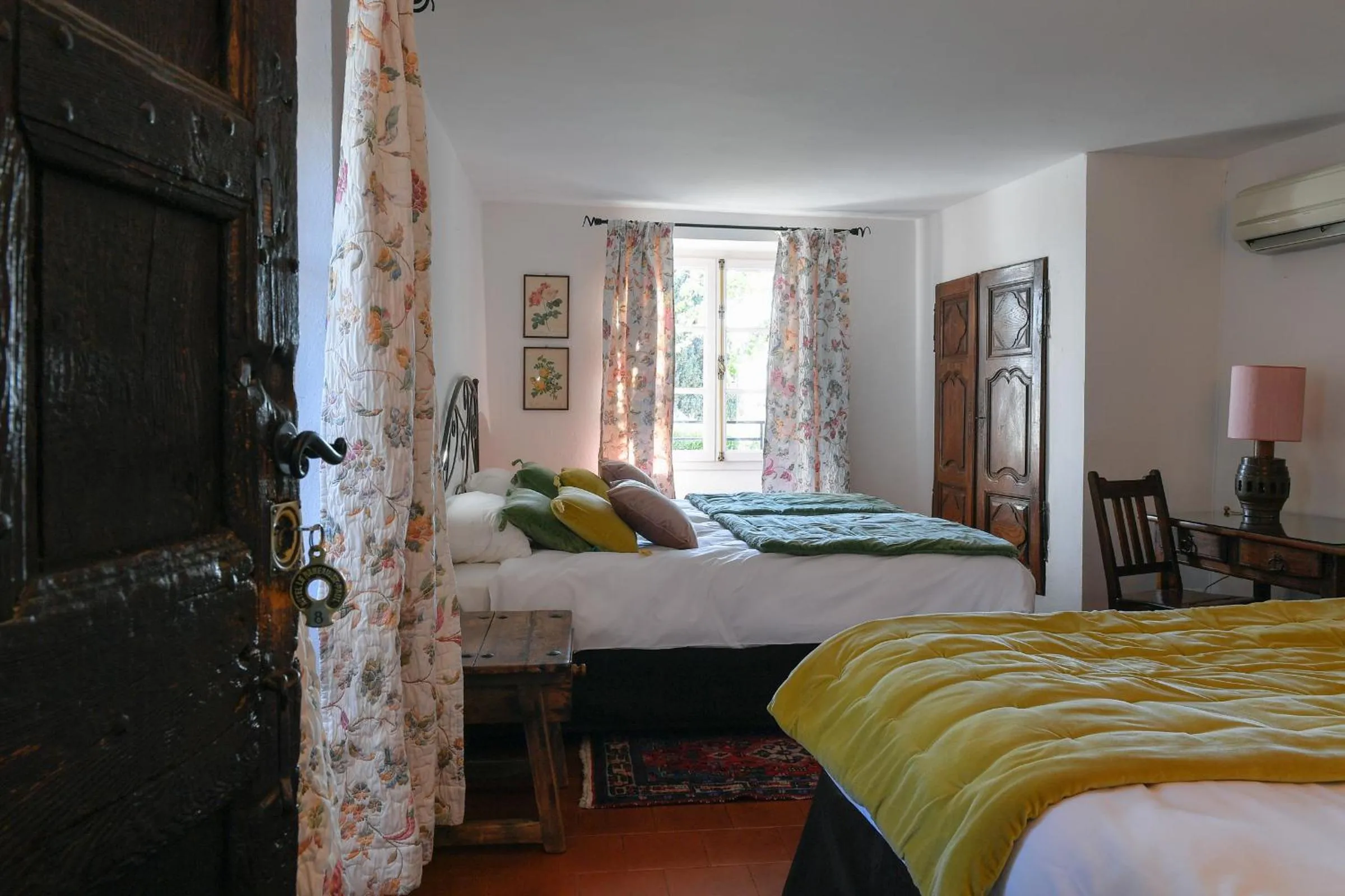 Bed in Le Hameau